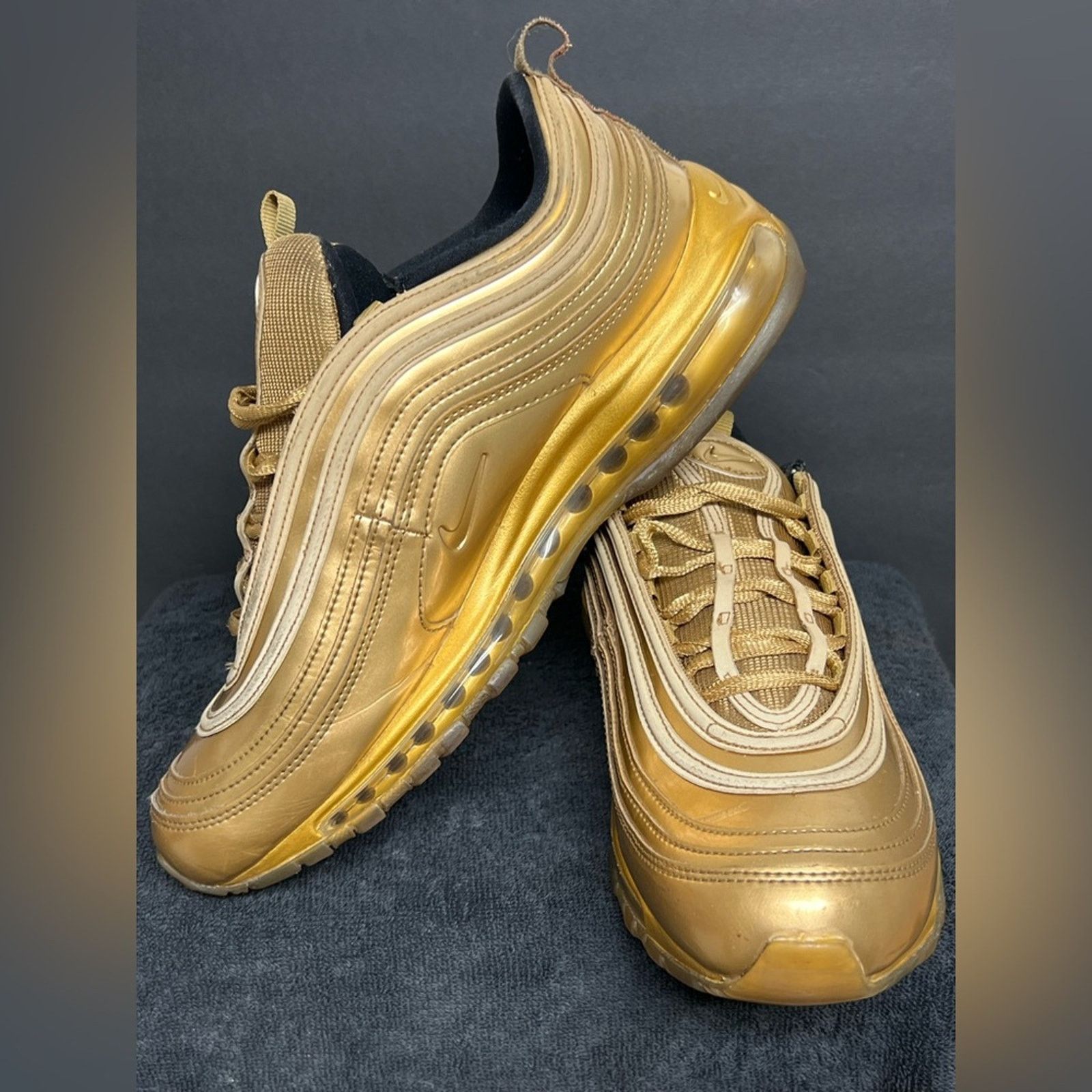Nike Nike Air Max 97 Metallic Gold Low Top Shoes Mens 10.5 W/ Box Size US 10.5 / EU 43-44 - 3 Thumbnail
