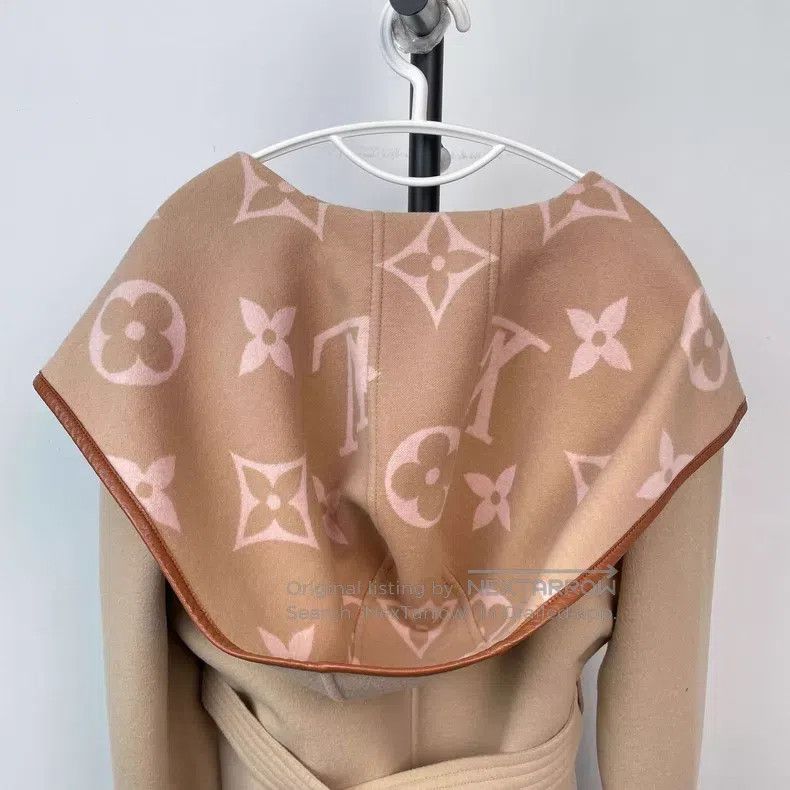 Louis Vuitton Louis Vuitton Cream presbyopic bathrobe coat Size XS / US 0-2 / IT 36-38 - 2 Thumbnail
