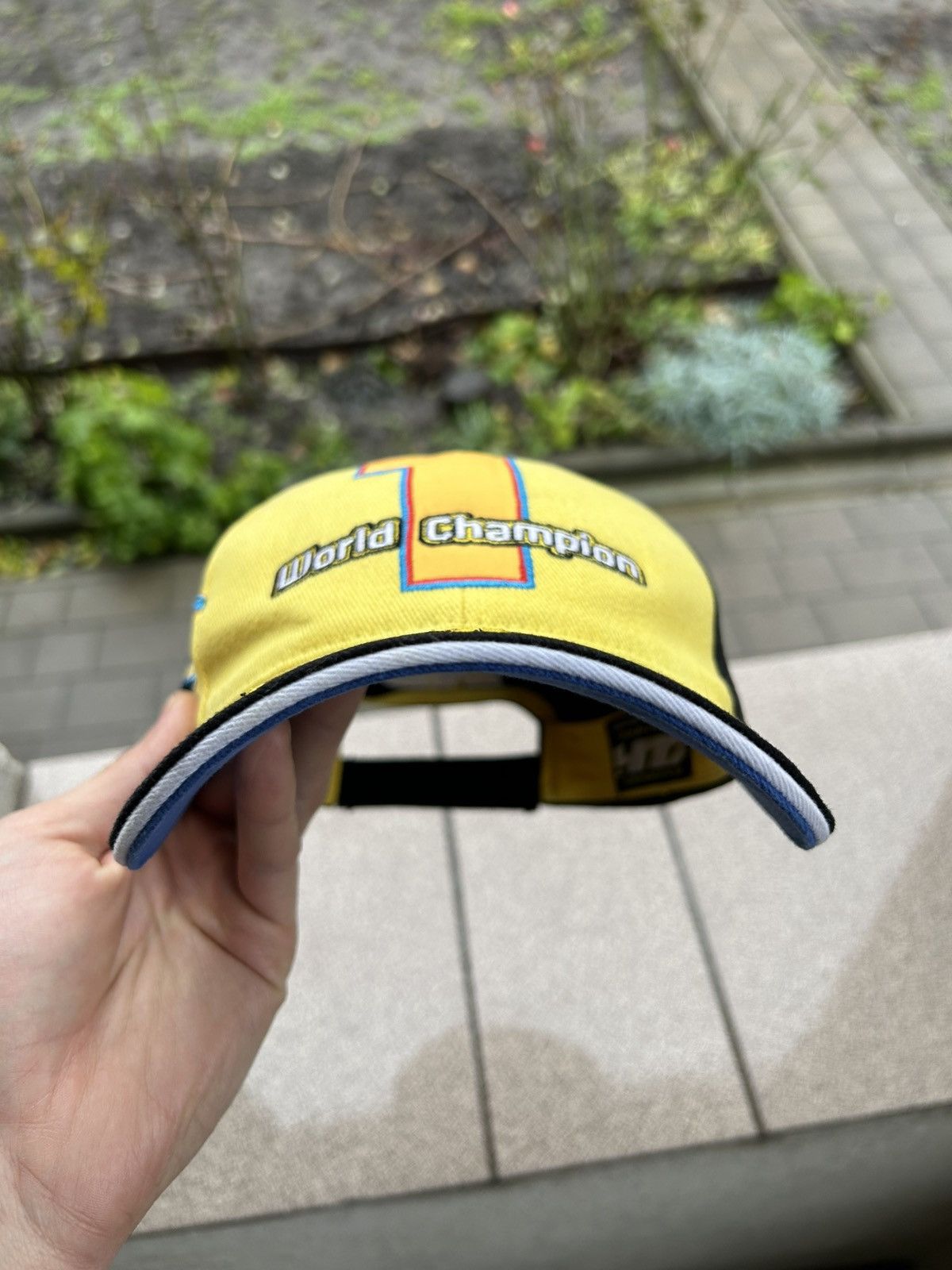 Formula 1 Valentino Rossi 46 World champion 1 vintage cap hat Size ONE SIZE - 9 Thumbnail