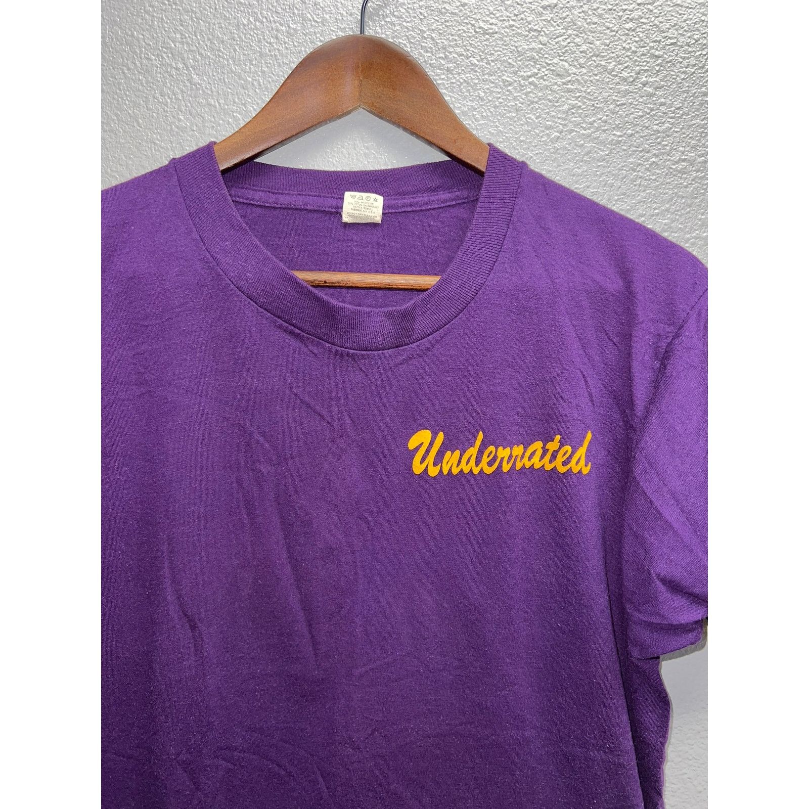 Vintage Vintage Underrated Shirt Under Rated Purple Tee USA 80s M Size US M / EU 48-50 / 2 - 2 Thumbnail