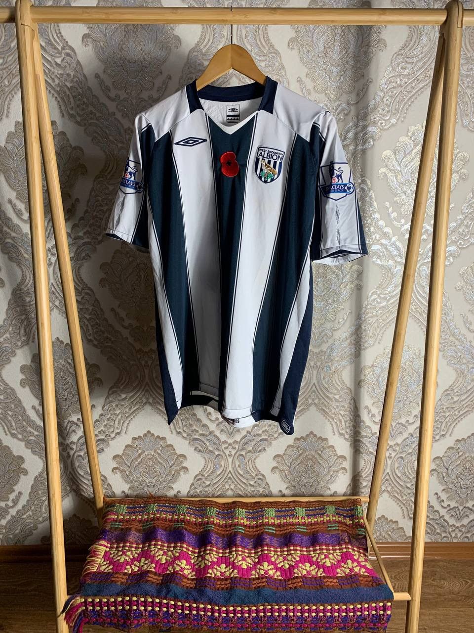 Umbro VINTAGE UMBRO FC WEST BROMWICH ALBION ENGLAND SOCCER JERSEY Size US XL / EU 56 / 4 - 4 Thumbnail