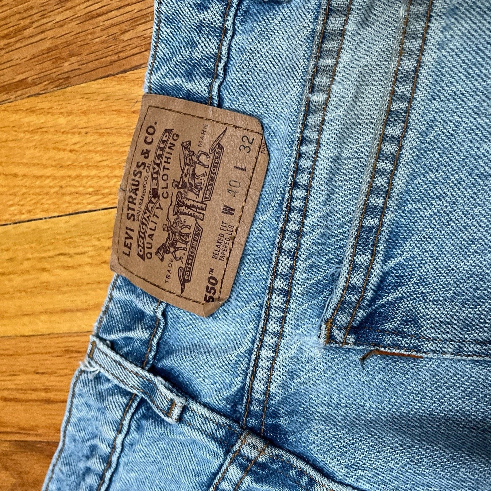 Levi's VTG 90s Levi's 550 Orange Tab Jeans Mens Relaxed Fit Tapered Size US 37 - 8 Thumbnail