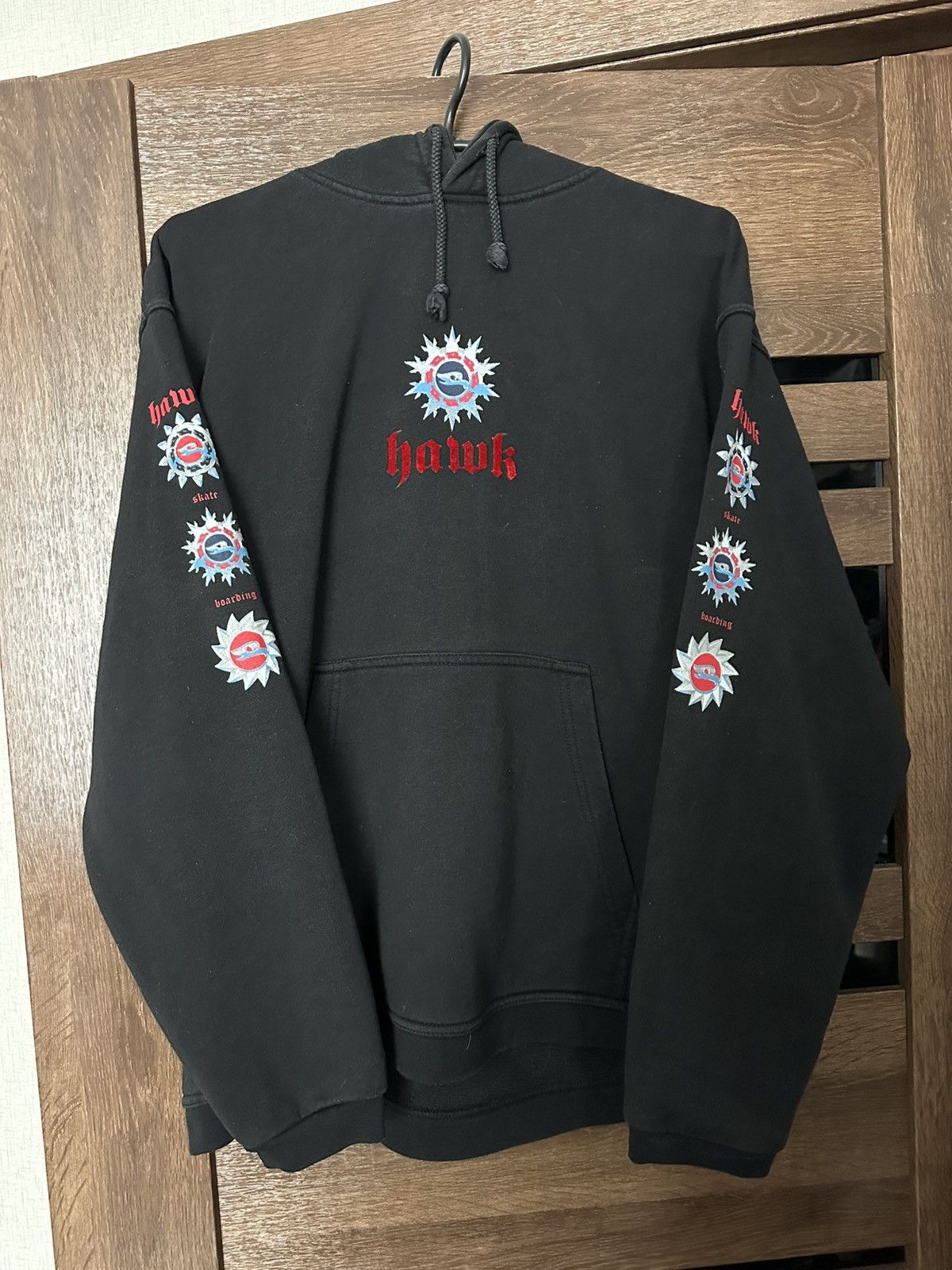 Tony Hawk Tony Hawk Skateboarding Hoodie Pullover Vintage 90s Size US L / EU 52-54 / 3 - 3 Thumbnail