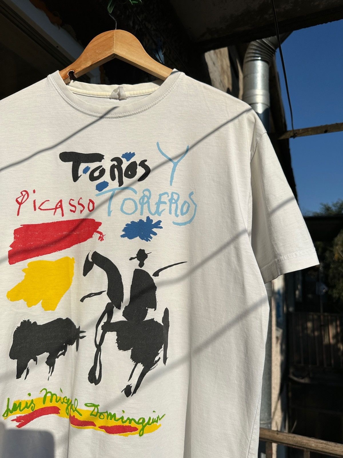 Vintage Vintage Pablo Picasso Toros Y Toreros Art White T-Shirt Size US L / EU 52-54 / 3 - 3 Thumbnail