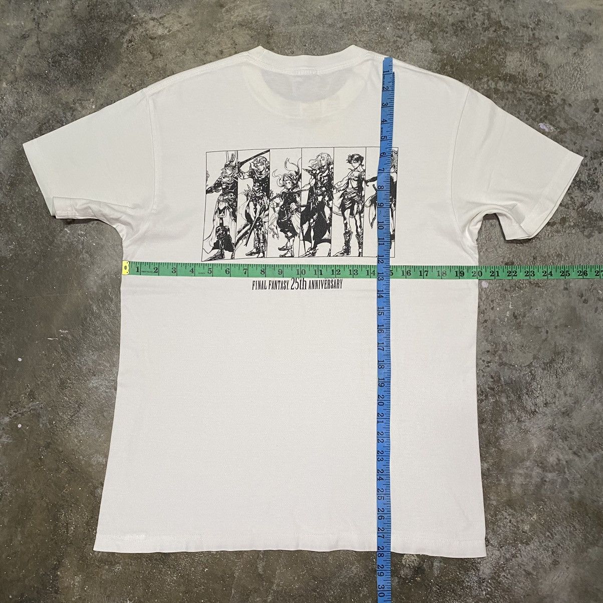Vintage Final Fantasy Video Game 25th Anniversary Limited Tshirt Size US L / EU 52-54 / 3 - 11 Thumbnail