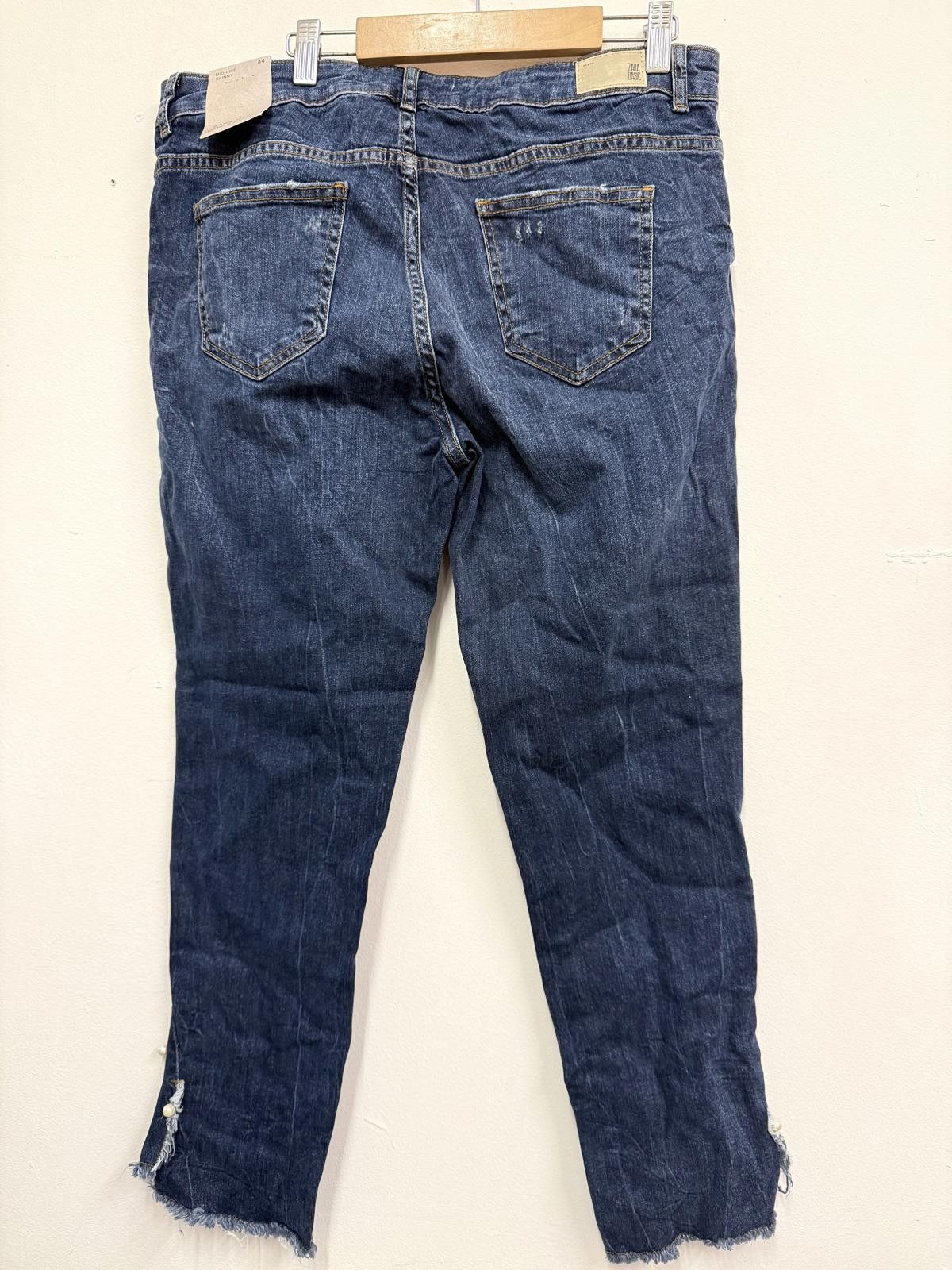 Other Zara Basic Women's Denim Jeans with Pearl Detail Size ONE SIZE - 4 Thumbnail
