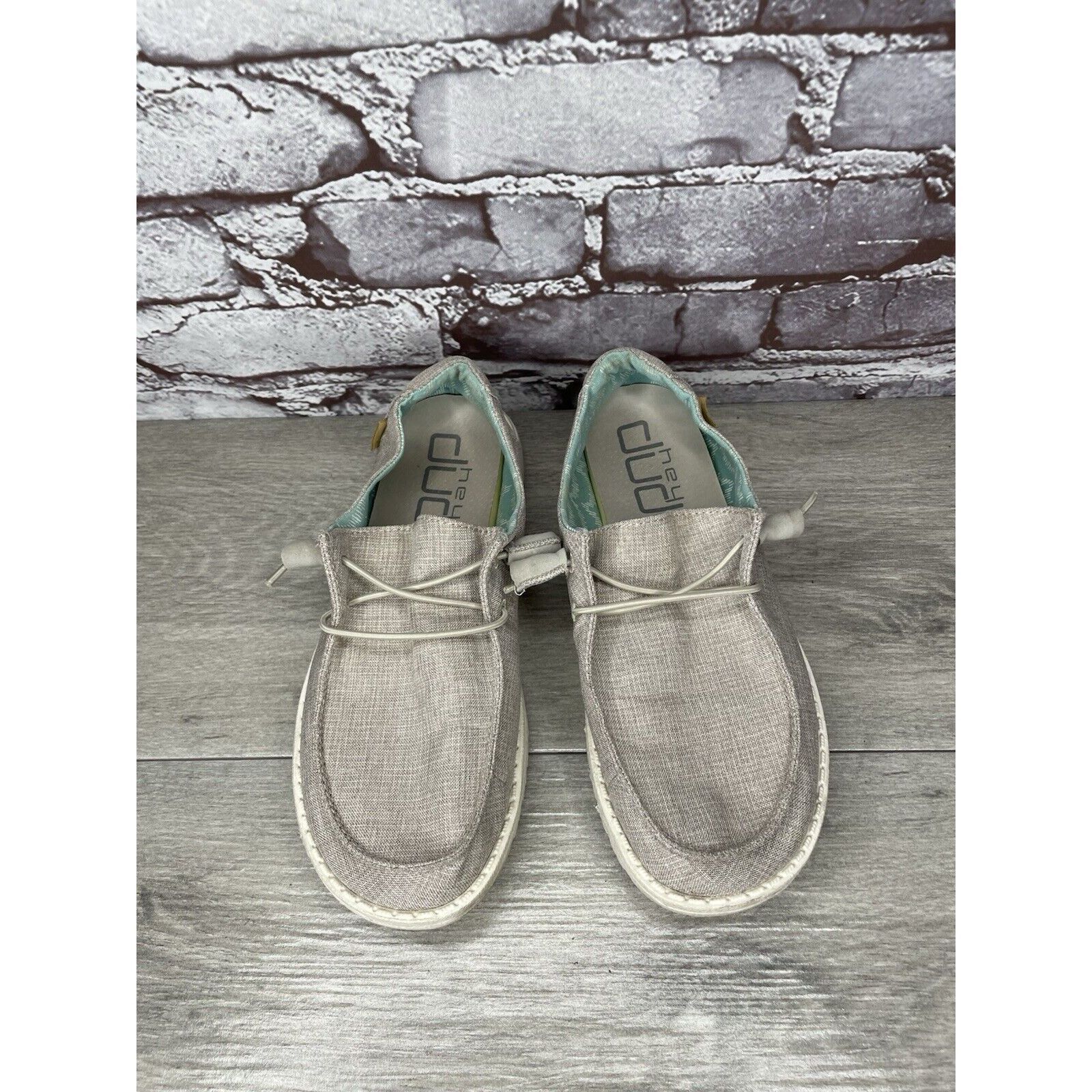 Other Hey Dude Chambray Beige Gray Casual Slip On Casual Shoes Wom Size US 6 / IT 36 - 14 Thumbnail