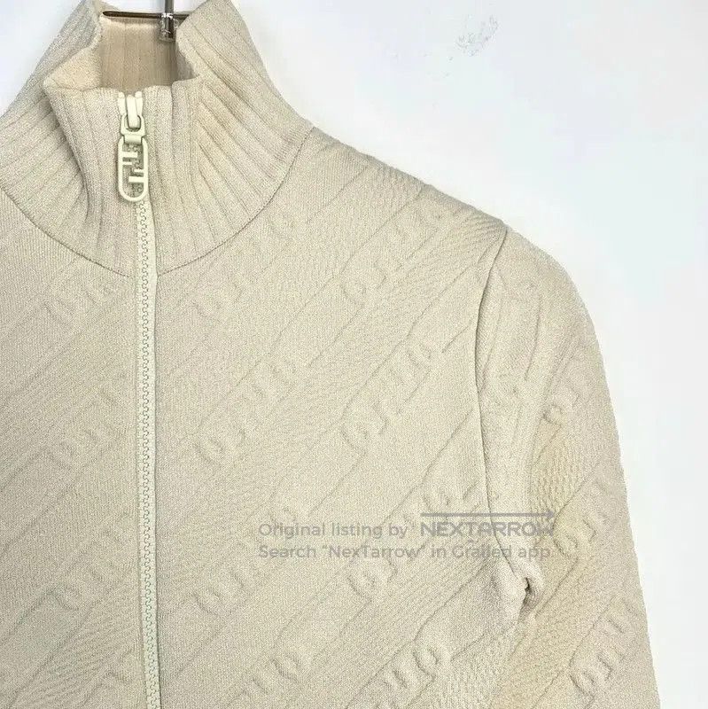 Fendi Fendi Cream Knit Long Sleeve Sweater . Size XS / US 0-2 / IT 36-38 - 3 Thumbnail