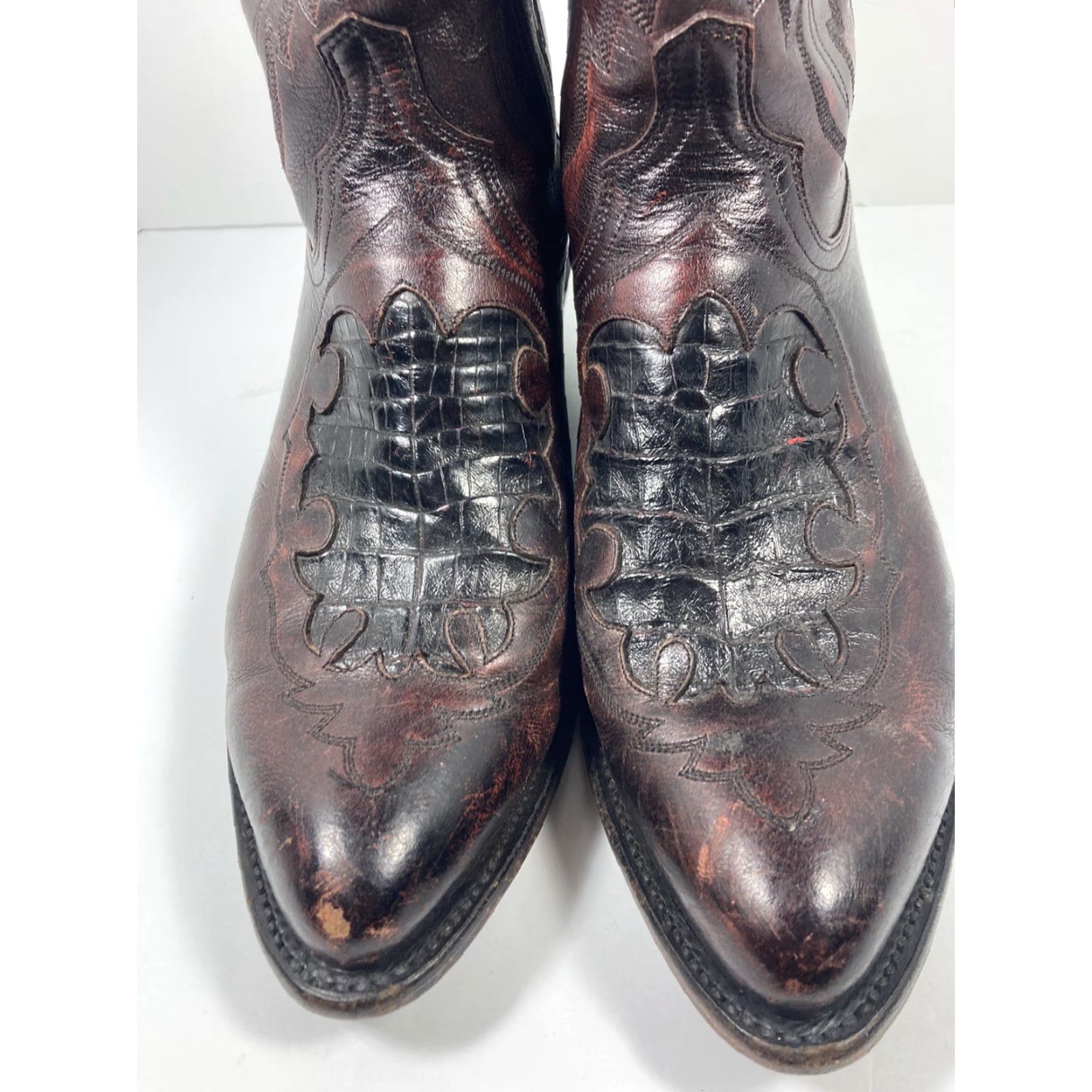 Vintage VINTAGE Lucchese Caiman Inlay Boots Men Size 9 EE Wide Black Cherry Leather N1508J4 VTG Size US 9 / EU 42 - 3 Thumbnail