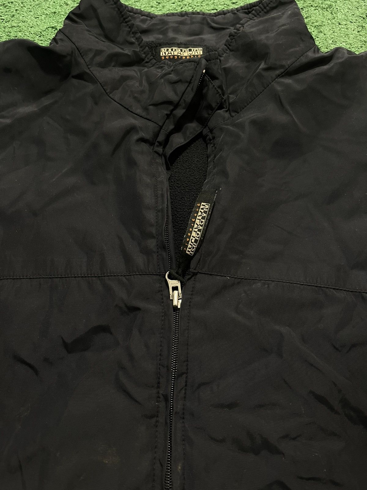 Napapijri Napapijri jacket zipper black vintage puffer vintage polar Size US XL / EU 56 / 4 - 4 Thumbnail