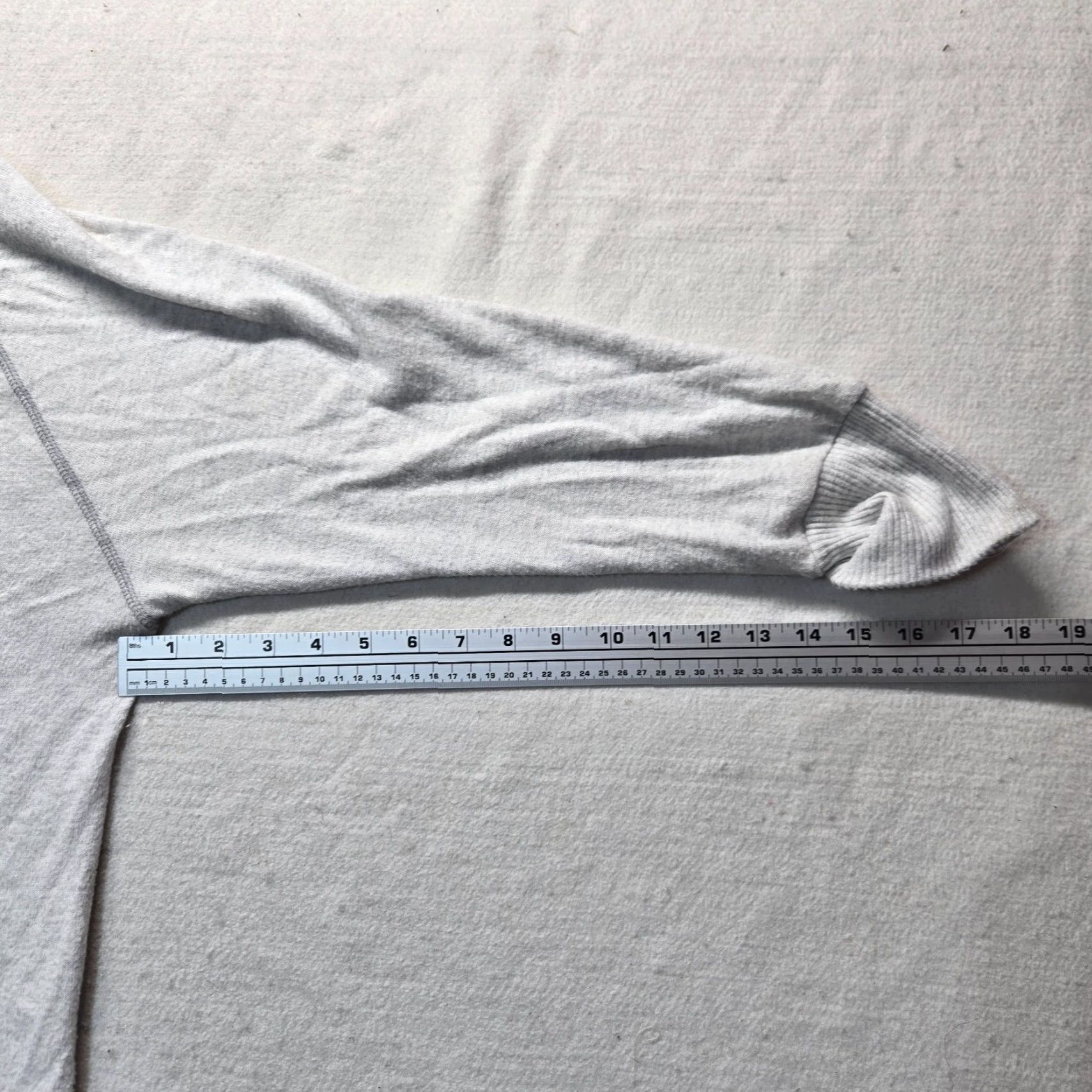 Vintage Maple Sage Sweater Pullover Shirt Women M Gray Long Sleeve Crew Neck Casual 74% Rayon Knit Lightweight Fall Winter Mens Women Size M / US 6-8 / IT 42-44 - 5 Thumbnail