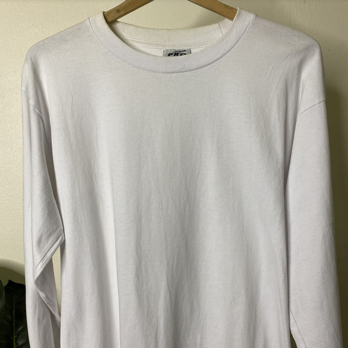 Vintage Vintage 90s 5 Pro White Blank LS Crispy T Shirt Size US M / EU 48-50 / 2 - 2 Thumbnail