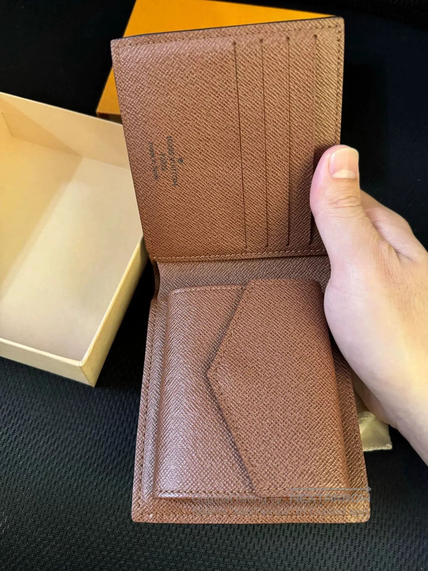Louis Vuitton louis vuitton monogram wallet. Size ONE SIZE - 3 Thumbnail