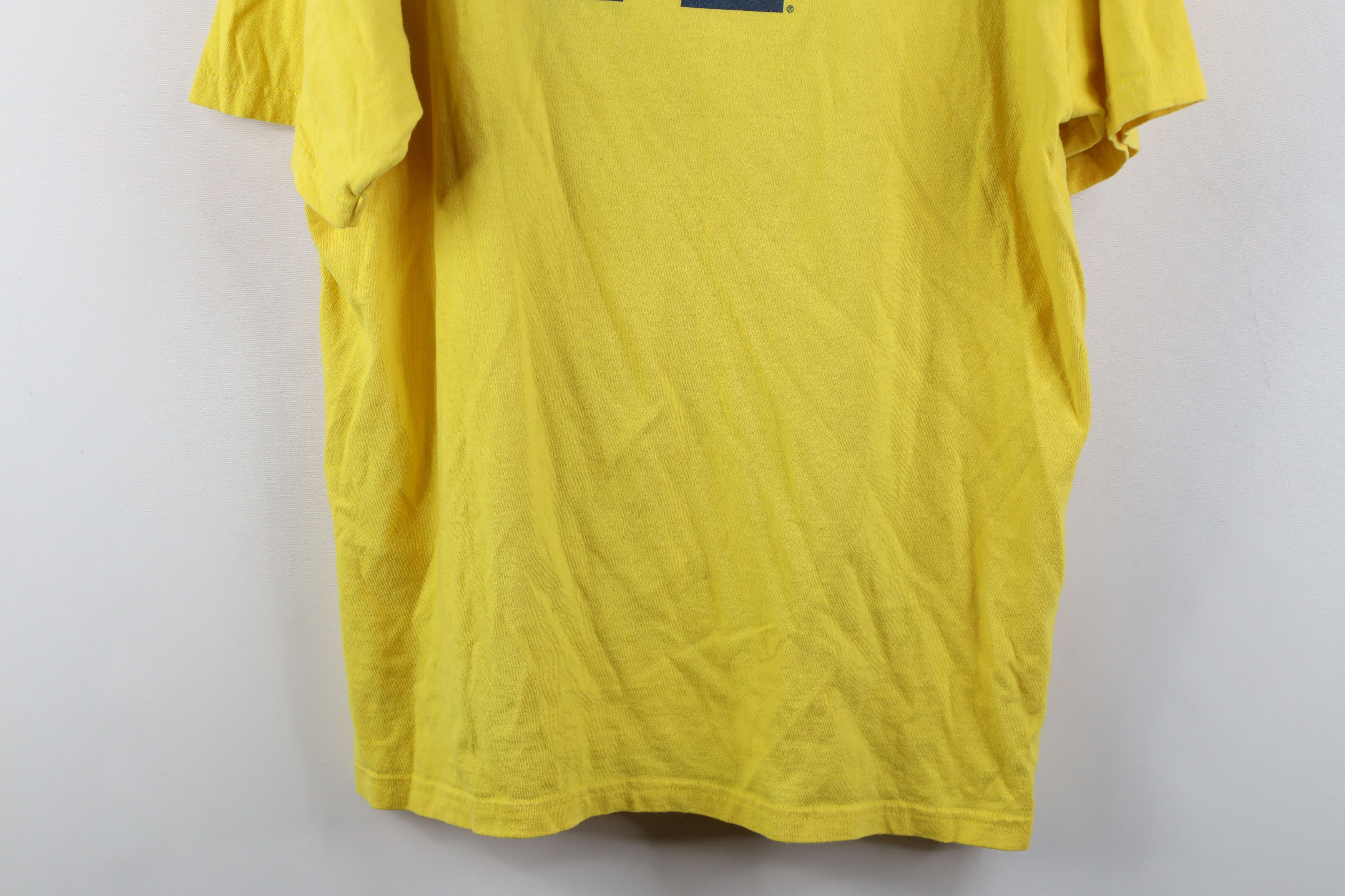 Nike Vintage Nike Swoosh University of Michigan T-Shirt Maize Size US M / EU 48-50 / 2 - 3 Thumbnail