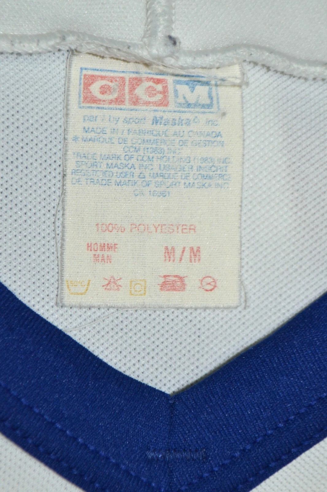 Ccm NHL TORONTO MAPLE LEAFS ICE HOCKEY SHIRT CCM SIZE M Size US M / EU 48-50 / 2 - 9 Thumbnail