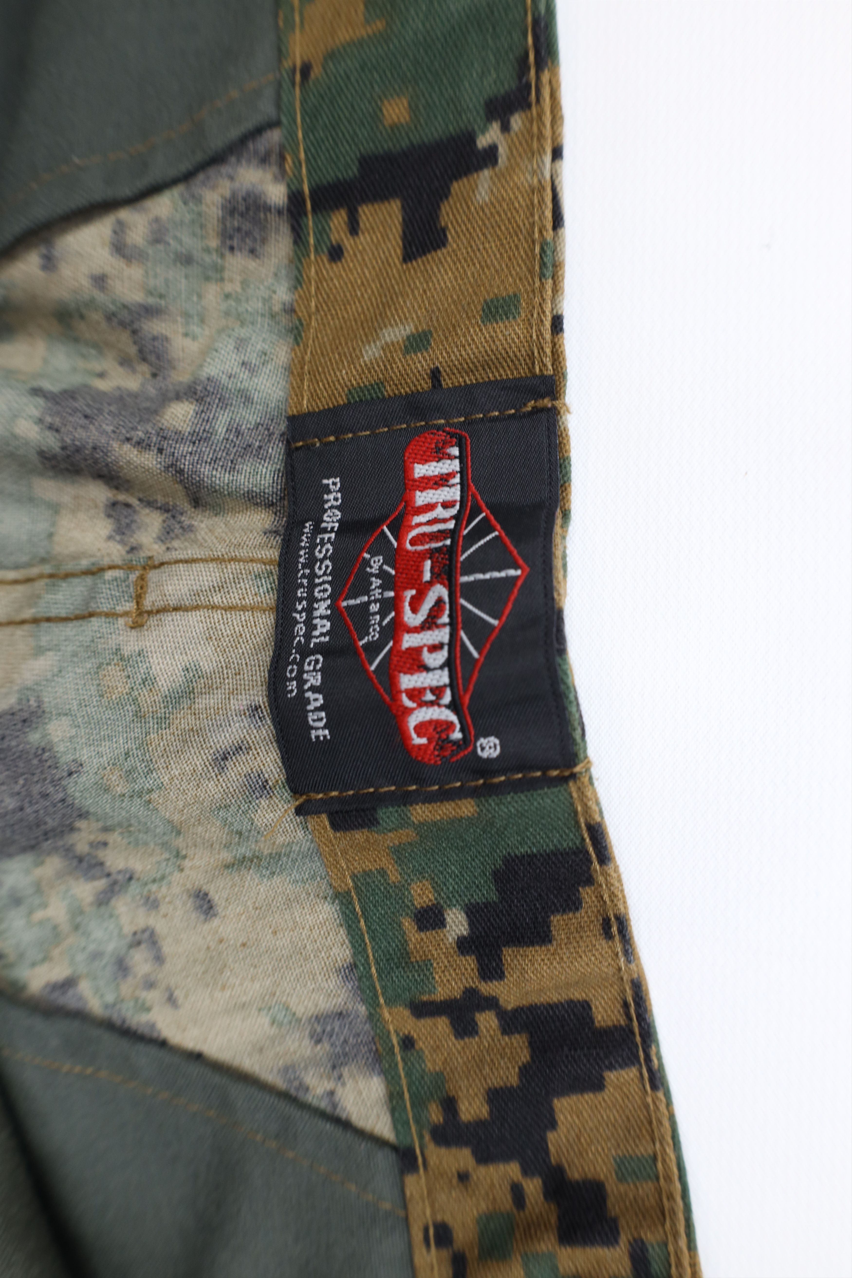 Vintage Vintage Streetwear Fly Digi Camouflage Military Cargo Shorts Size US 32 / EU 48 - 6 Thumbnail
