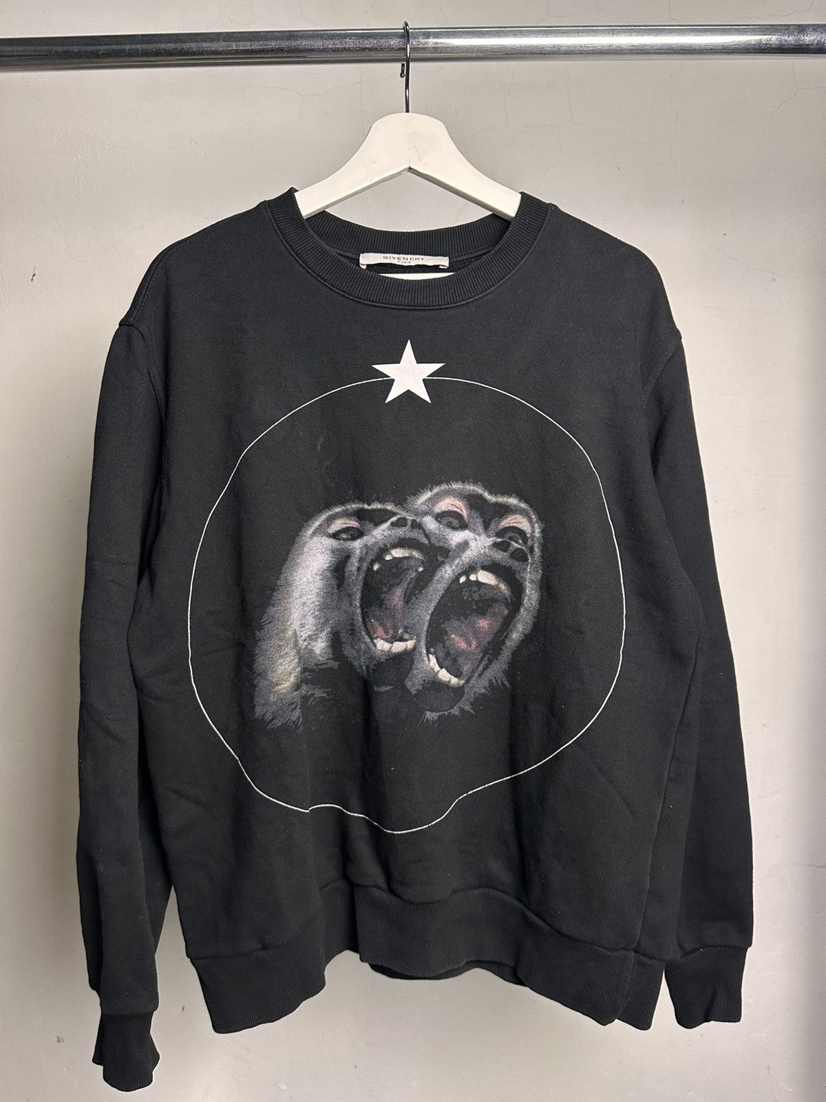 Givenchy Riccardo Tisci Monkey Brothers Cuban Fits Size US L / EU 52-54 / 3 - 1 Thumbnail