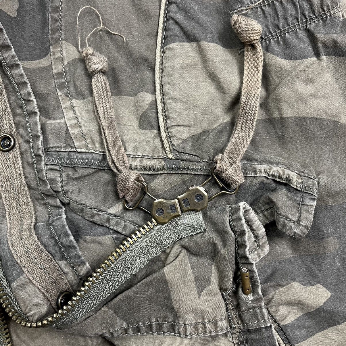 GOA Goa camouflage bono jacket double zipper lgb vkei style Size US M / EU 48-50 / 2 - 8 Thumbnail
