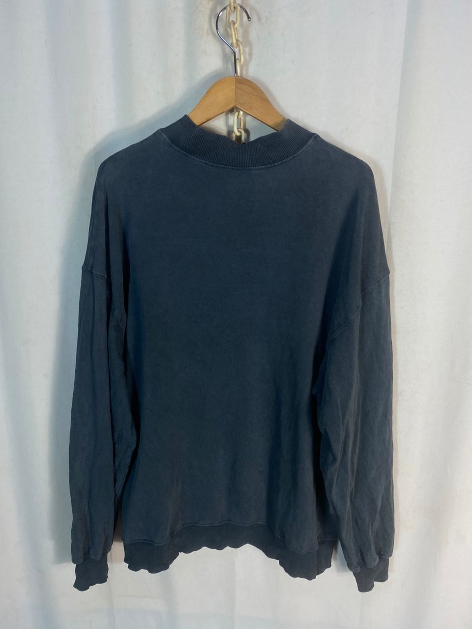 Nirvana Nirvana x H&M smile sweatshirt Size US L / EU 52-54 / 3 - 13 Thumbnail