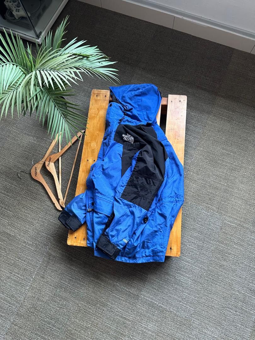 The North Face × Vintage THE NORTH FACE SUMMIT SERIES GORETEX JACKET Size US M / EU 48-50 / 2 - 3 Thumbnail