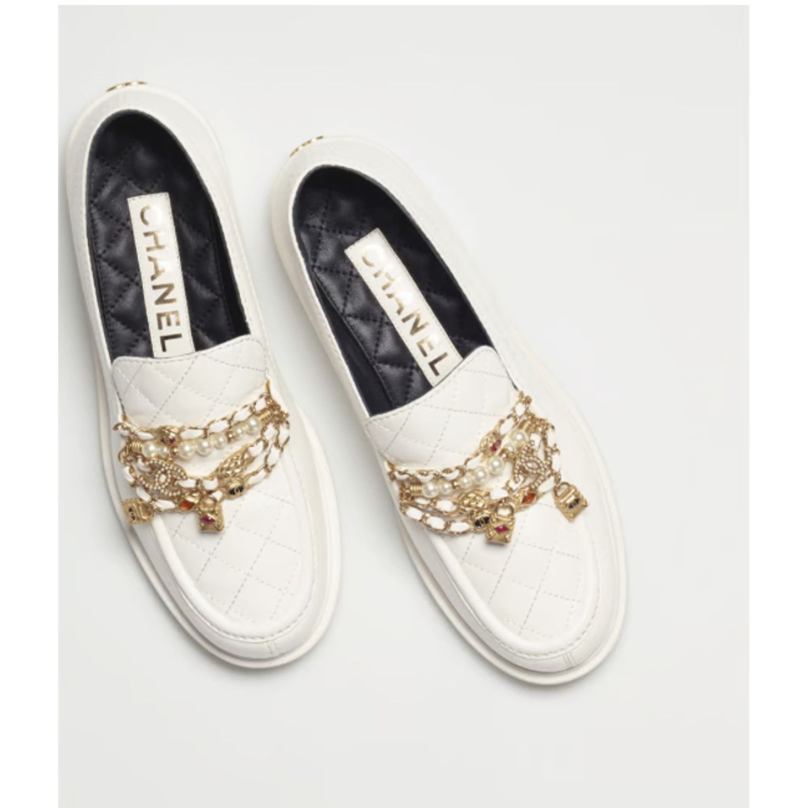 Chanel Chanel Quilted Charms CC Logo Mule Slip On Flat Loafer 37 Size US 7 / IT 37 - 8 Thumbnail