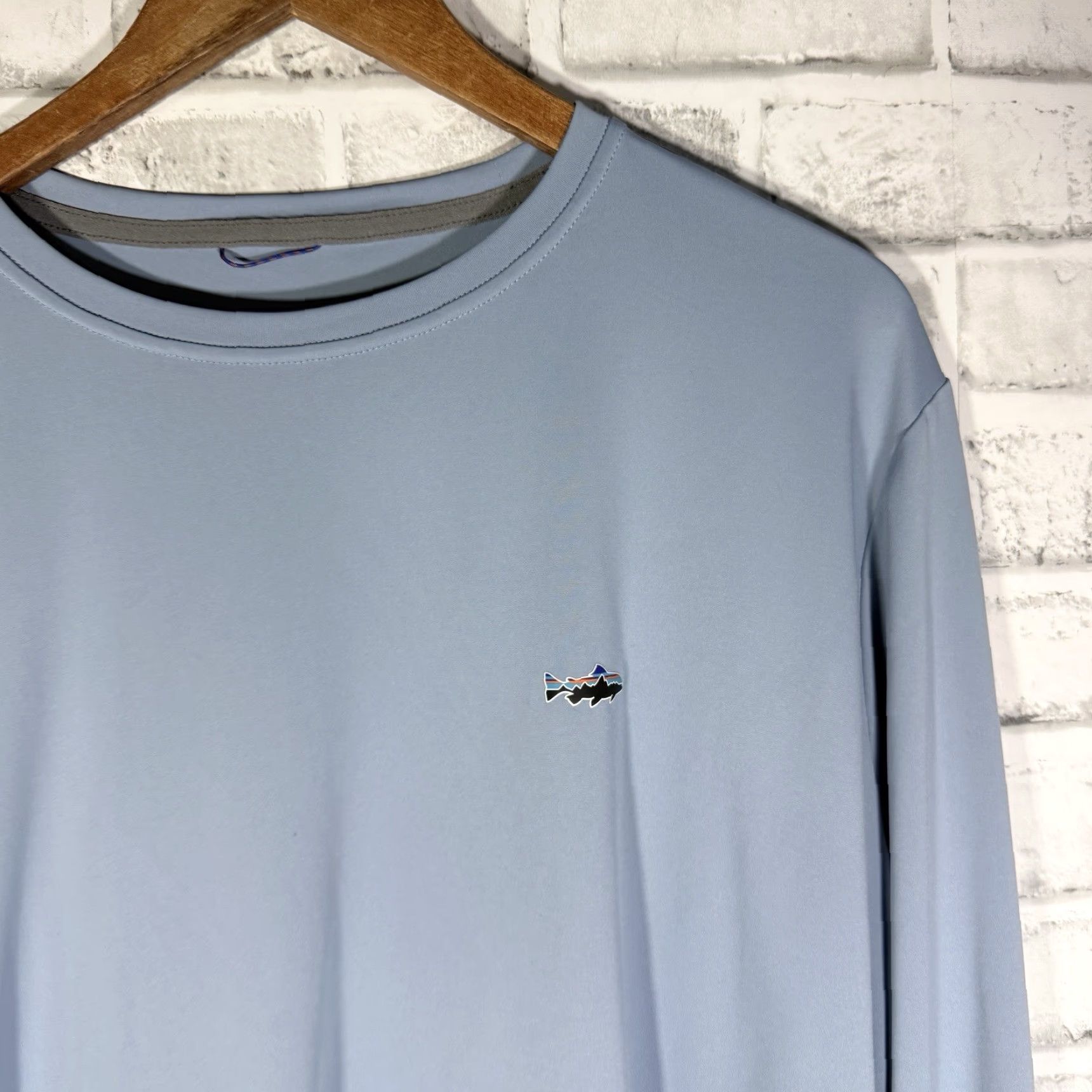 Patagonia Patagonia Blue Long Sleeve Athletic Shirt Mens Size XL Size US XL / EU 56 / 4 - 2 Thumbnail