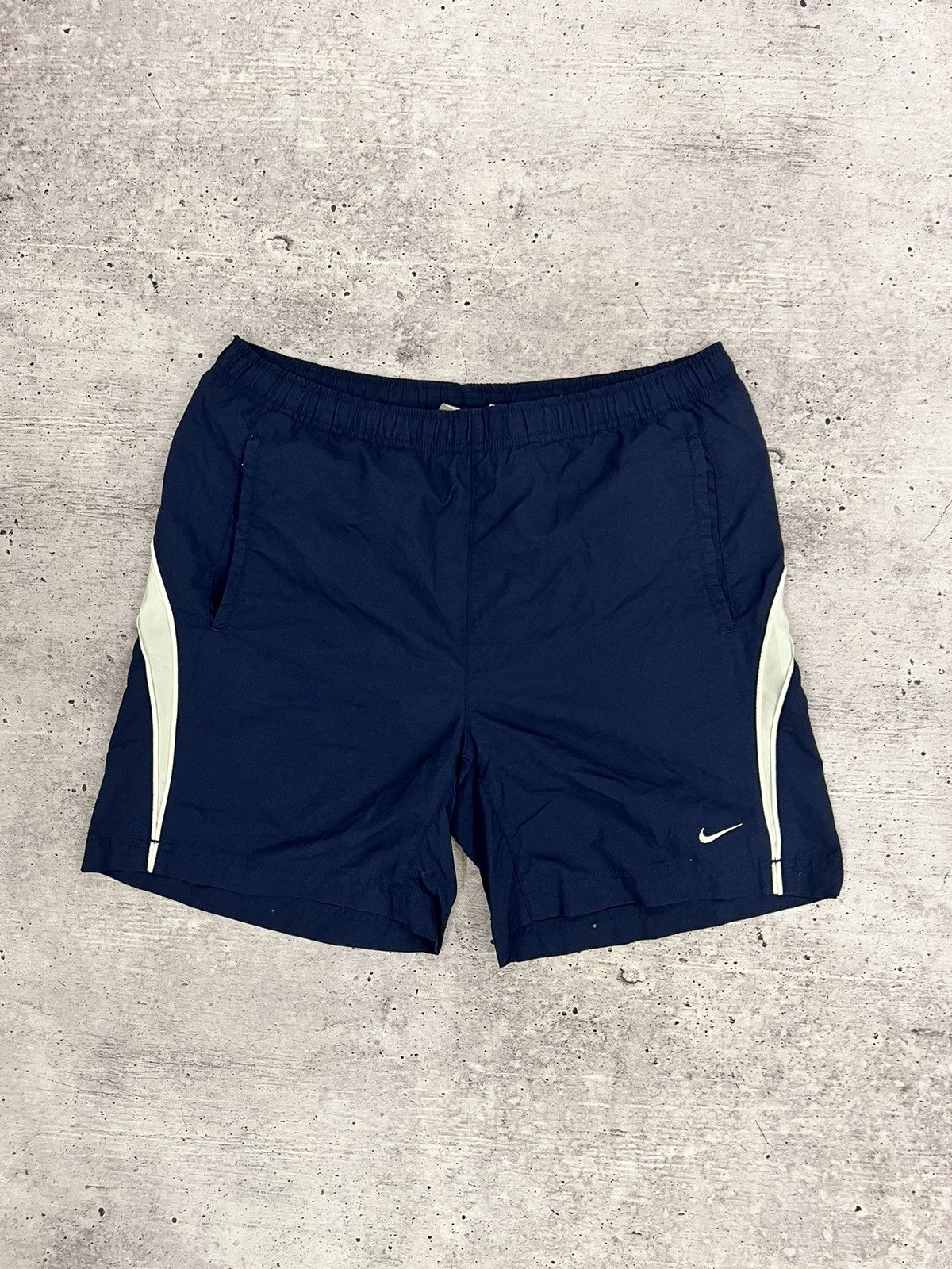 Nike × Vintage Nike Vintage y2k Swoosh Shorts Size US 31 - 1 Thumbnail