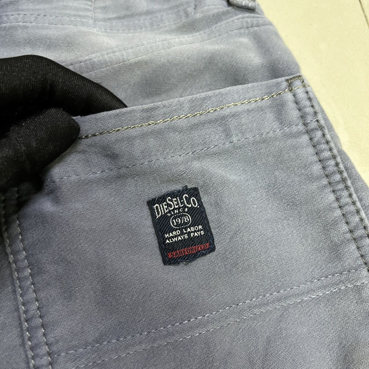 Diesel × Vintage Vintage Diesel Industry Faded Pants/Jeans Size US 32 / EU 48 - 16 Thumbnail