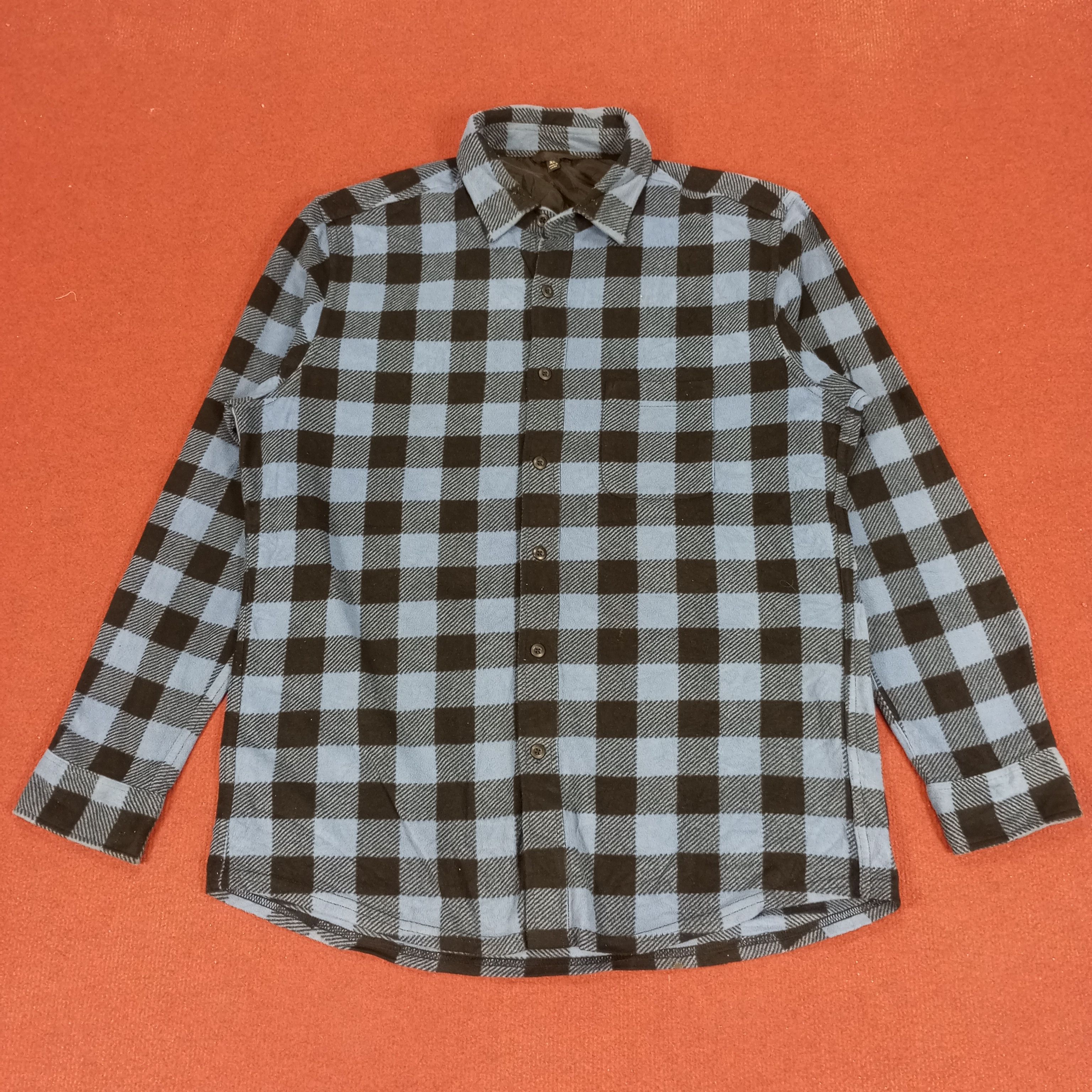Japanese Brand × Uniqlo × Vintage Uniqlo Streetwear Style Custom Skulls Art Shirt Size US XL / EU 56 / 4 - 3 Thumbnail