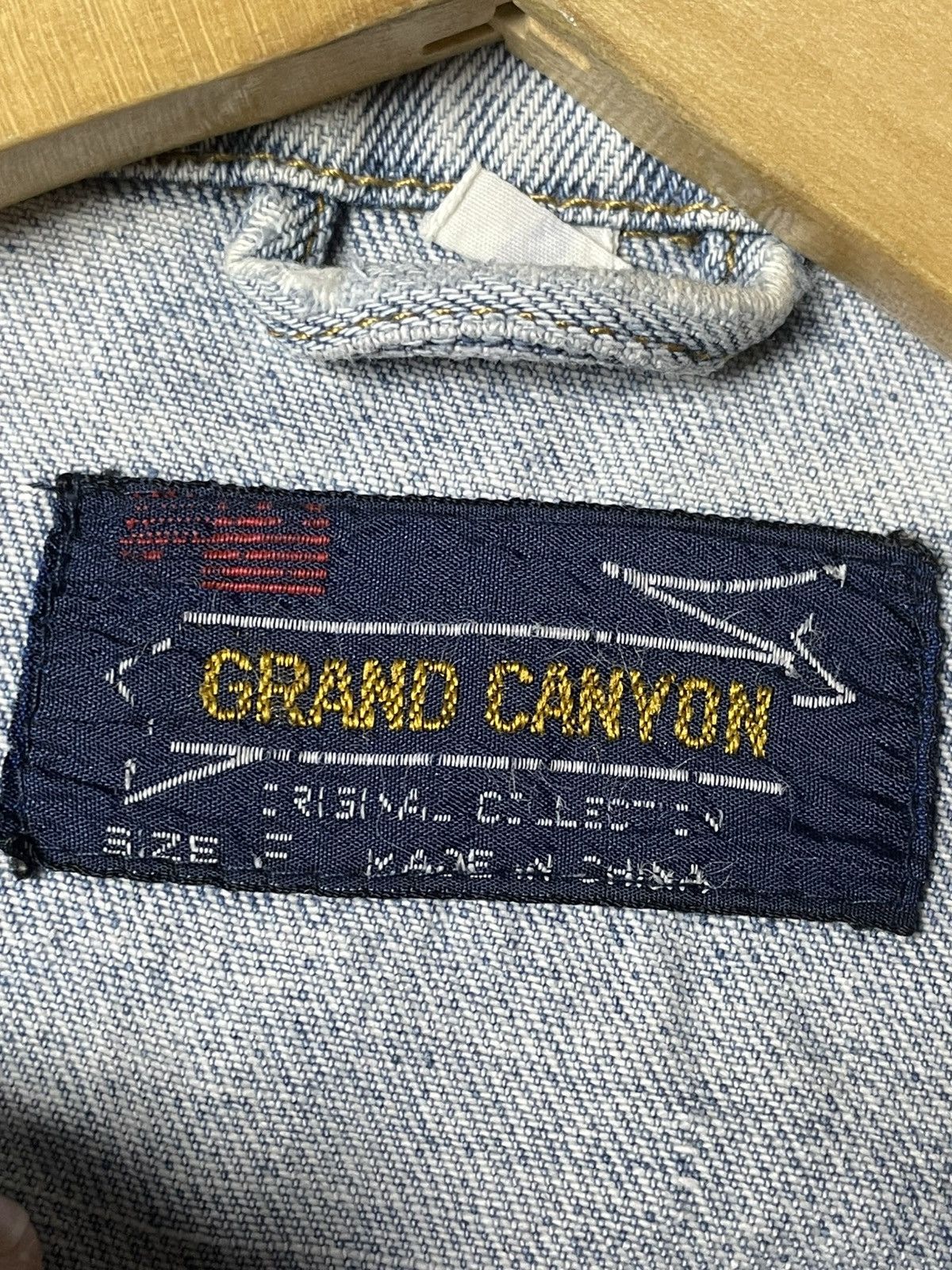 Japanese Brand × Vintage Vintage Grand Canyon Crop Denim Jacket (112) Size US S / EU 44-46 / 1 - 6 Thumbnail