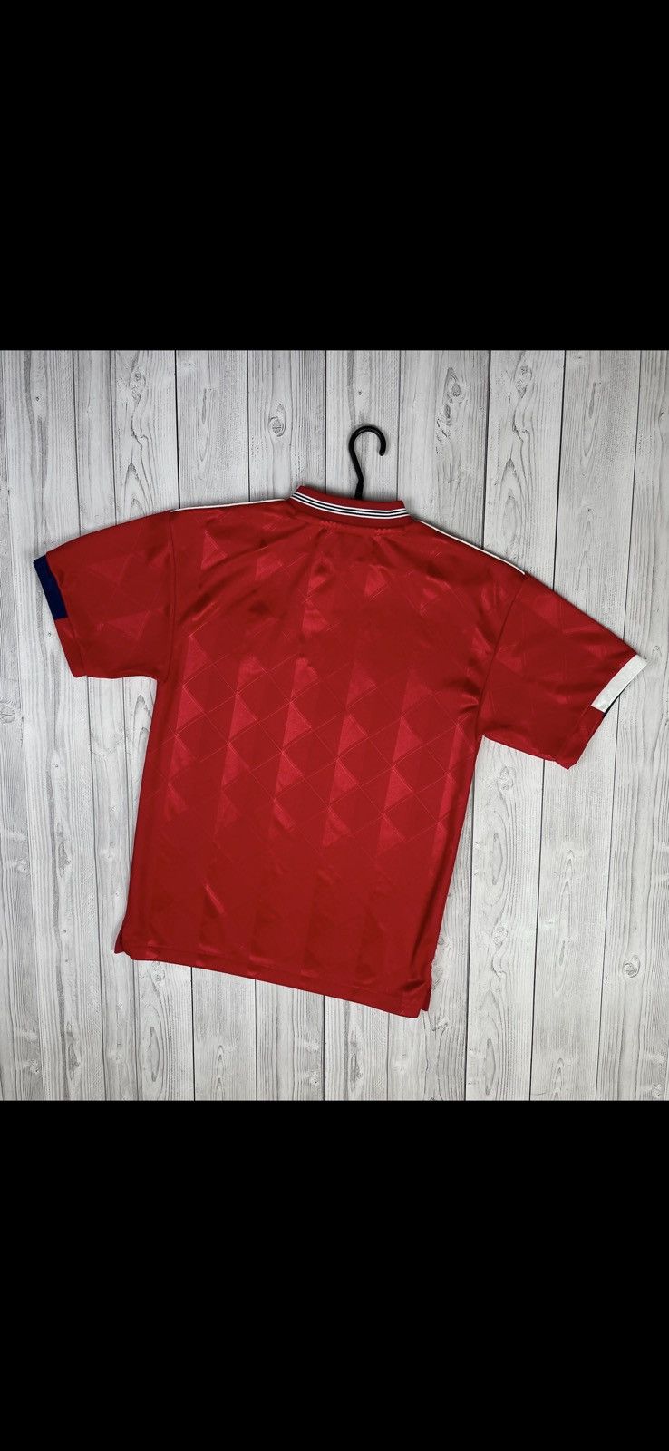 Vintage Vintage England soccer jersey retro red size S Size US L / EU 52-54 / 3 - 4 Thumbnail