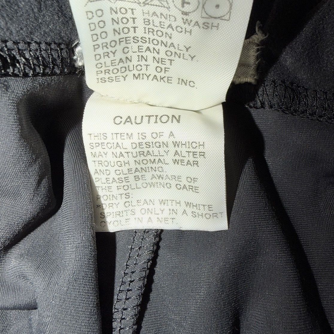 Issey Miyake ISSEY MIYAKE VINTAGE BUBBLE PANTS Size 30" / US 8 / IT 44 - 5 Thumbnail