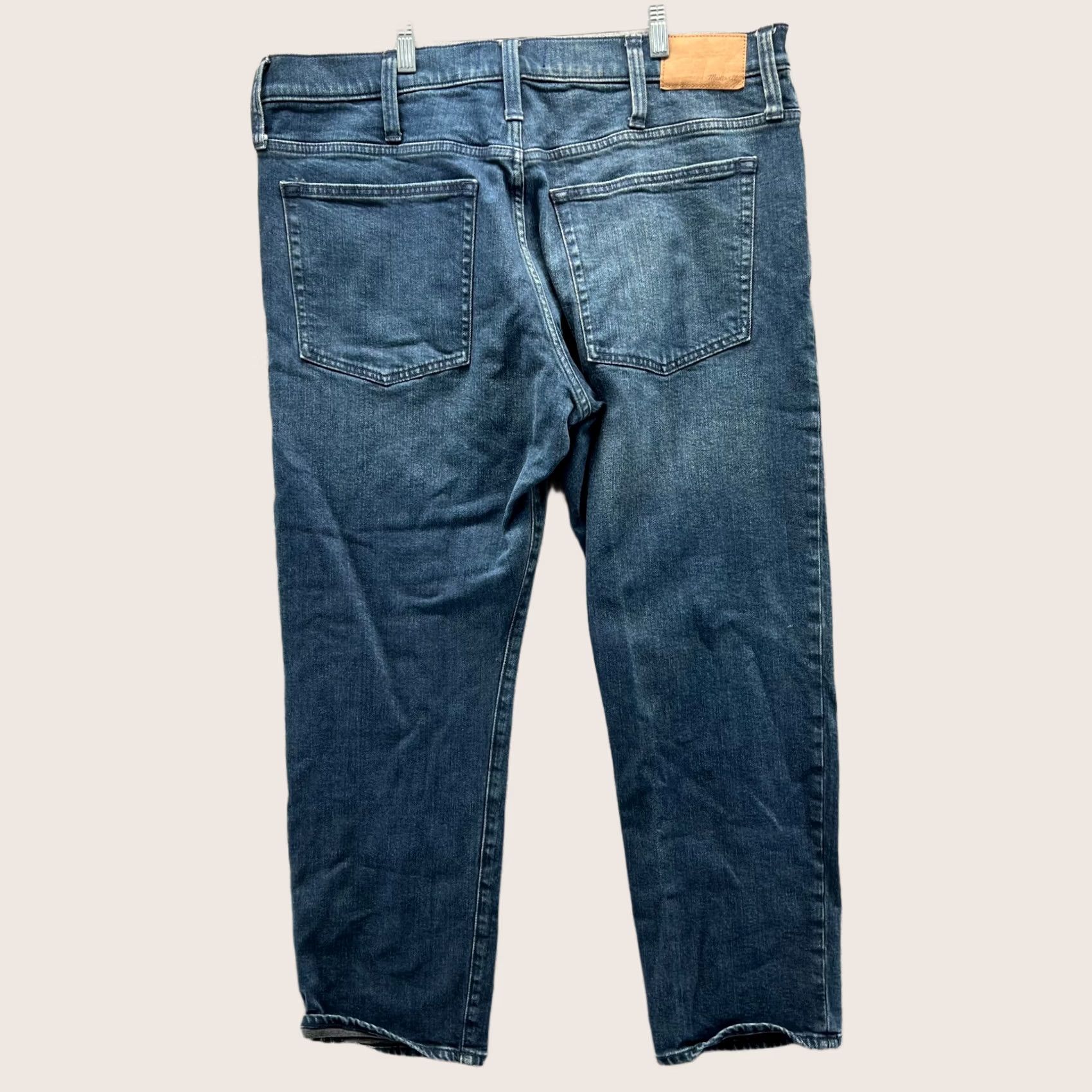 Madewell Madewell Jeans Men 38x30 Blue Denim Cotton Straight Fit Casual Pants Jeans | 38x30 | Regular Rise 10-12in Inseam 30in Adult Mens Jeans Size US 38 / EU 54 - 1 Thumbnail