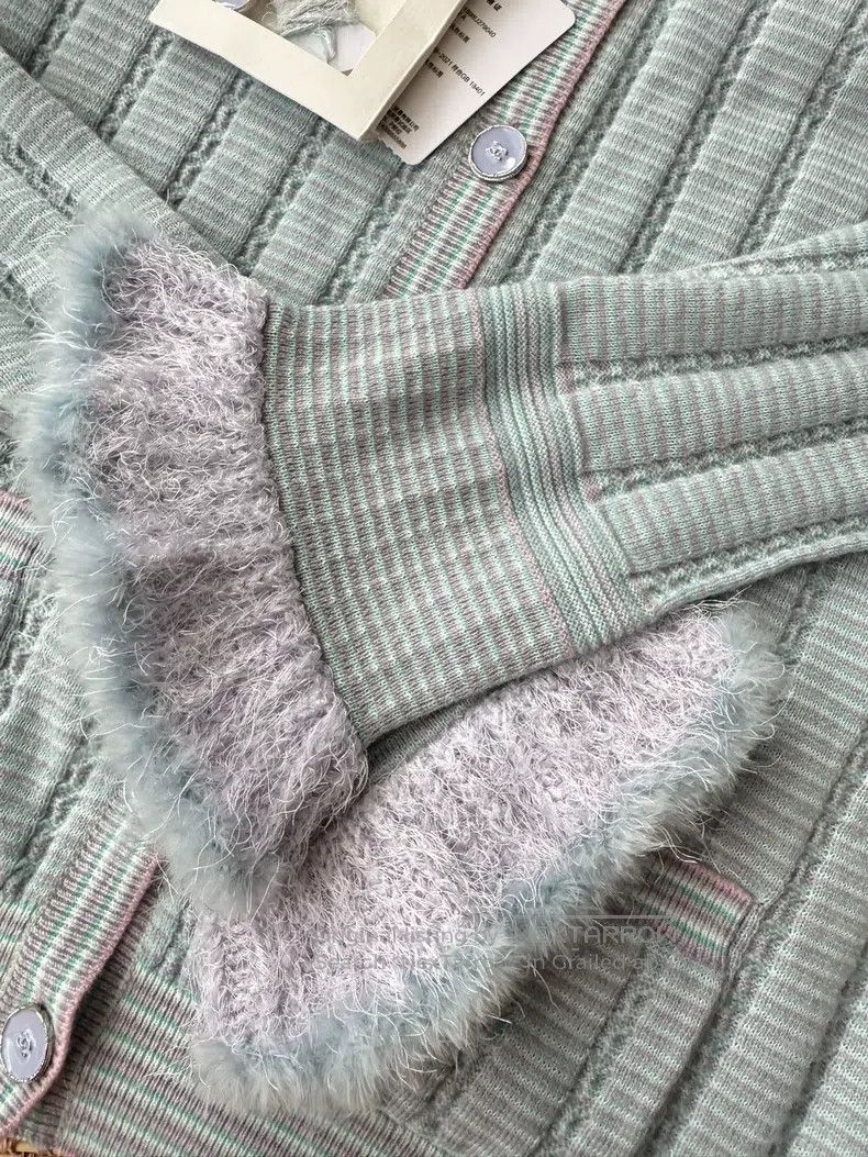 Chanel Chanel Blue woollen sleeve knitted cardigan coat Size S / US 4 / IT 40 - 5 Thumbnail