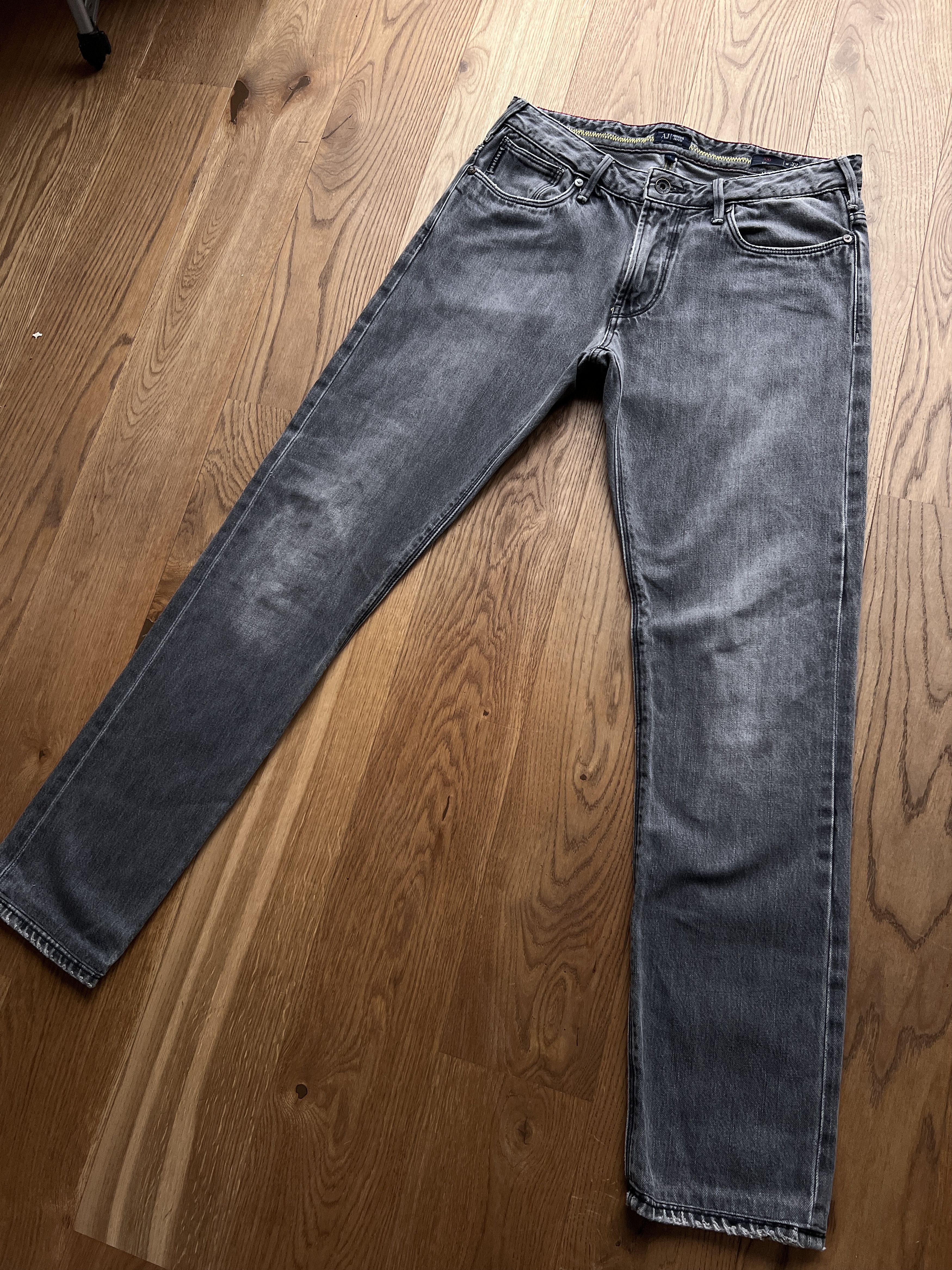 Armani Crazy! Armani jeans black skinny denim stretch slim pants Size US 31 - 6 Thumbnail