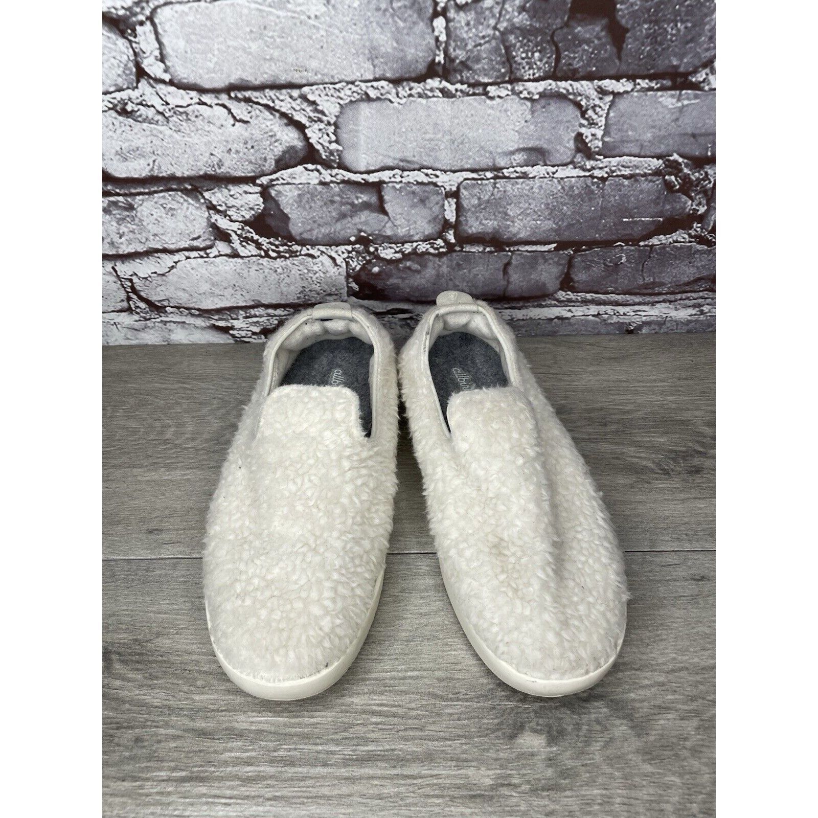 Allbirds ALLBIRDS Merino Wool Sherpa White Slip On Lounge Sneakers Wo Size US 8 / IT 38 - 2 Thumbnail