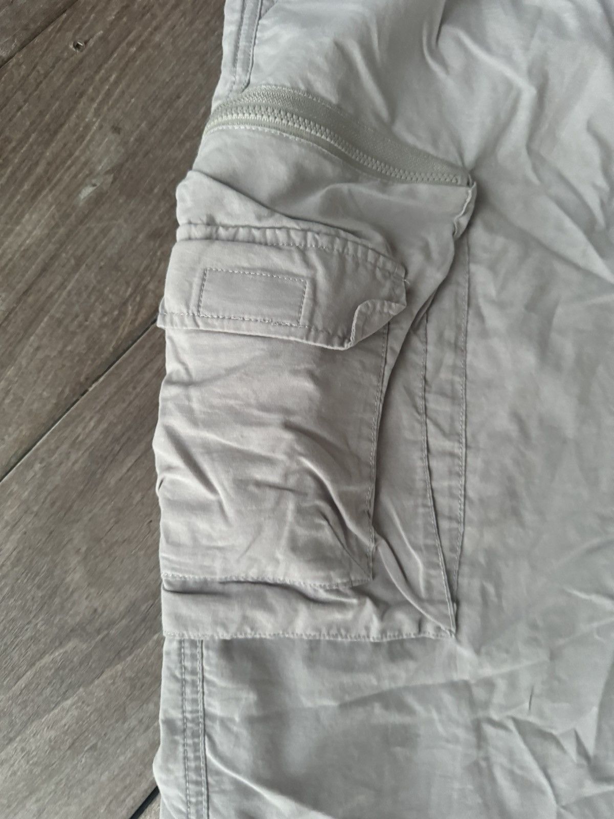 Urban Outfitters Baggy Cargo Pants Size US 32 / EU 48 - 2 Thumbnail