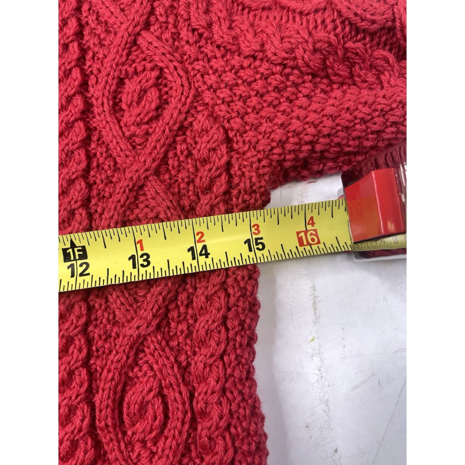 Vintage VINTAGE Aran Crafts Womens Sweater XS RED 100% Merino Wool Cable-Knit Crew Neck Pullover Long Sleeve Irish Roll Neck Size XS / US 0-2 / IT 36-38 - 6 Thumbnail