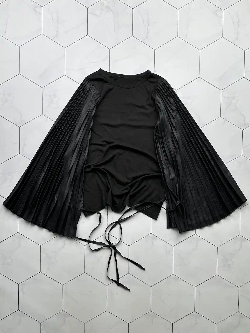 image of Avant Garde Vintage Parachute Plisse Sleeve Blouse in Black, Women's (Size Medium)