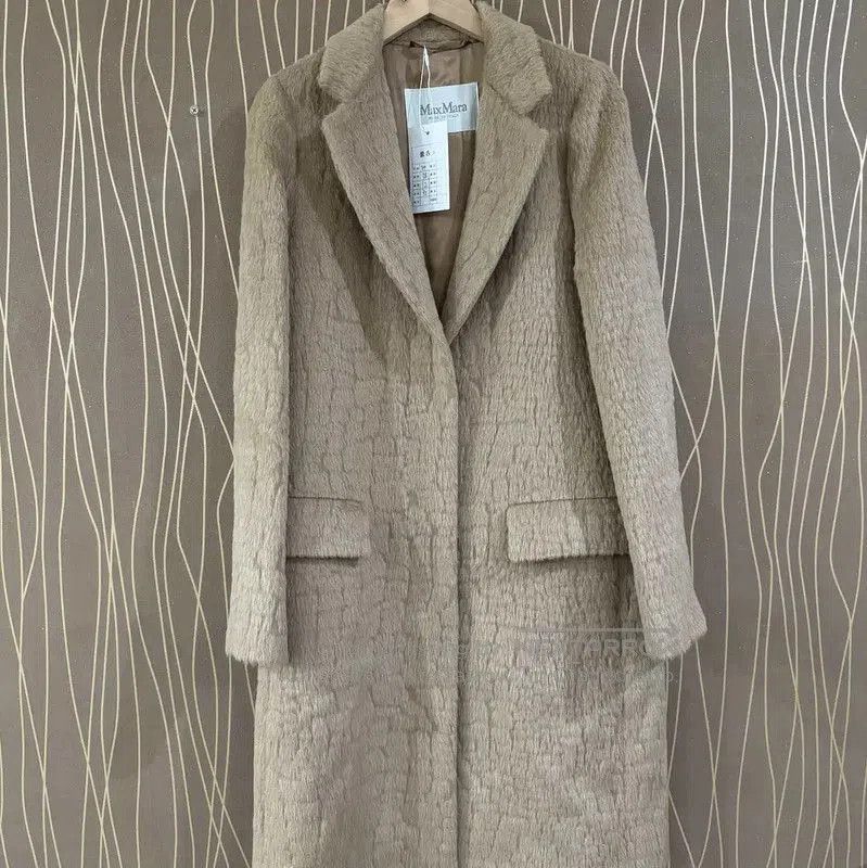 Max Mara MaxMara Chic Camel Alpaca Wool Coat . Size S / US 4 / IT 40 - 1 Thumbnail