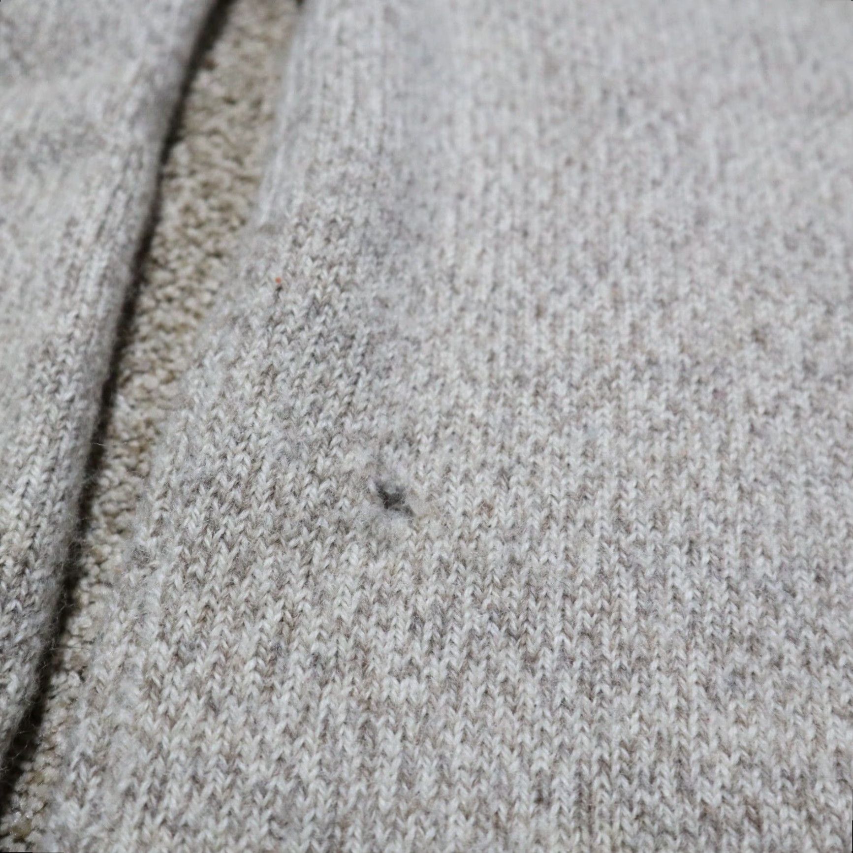 Vintage Merino Wool Sweater Women Size S Beige Lightweight V-Neck Pullover Womens Size S / US 4 / IT 40 - 8 Thumbnail