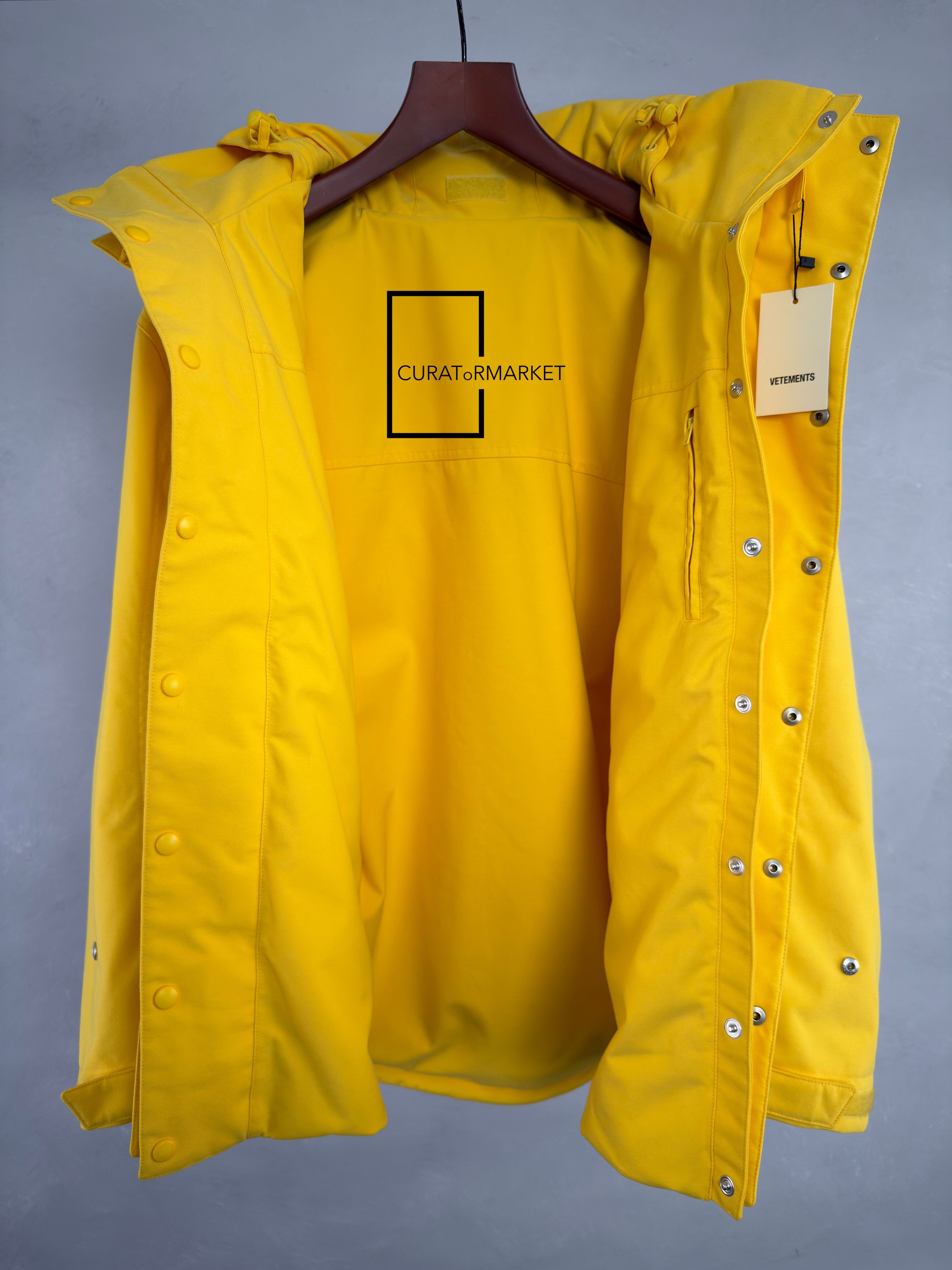 Vetements Oversized Demna Angela Reversible Double Sided Hood FW18 Size US S / EU 44-46 / 1 - 10 Thumbnail