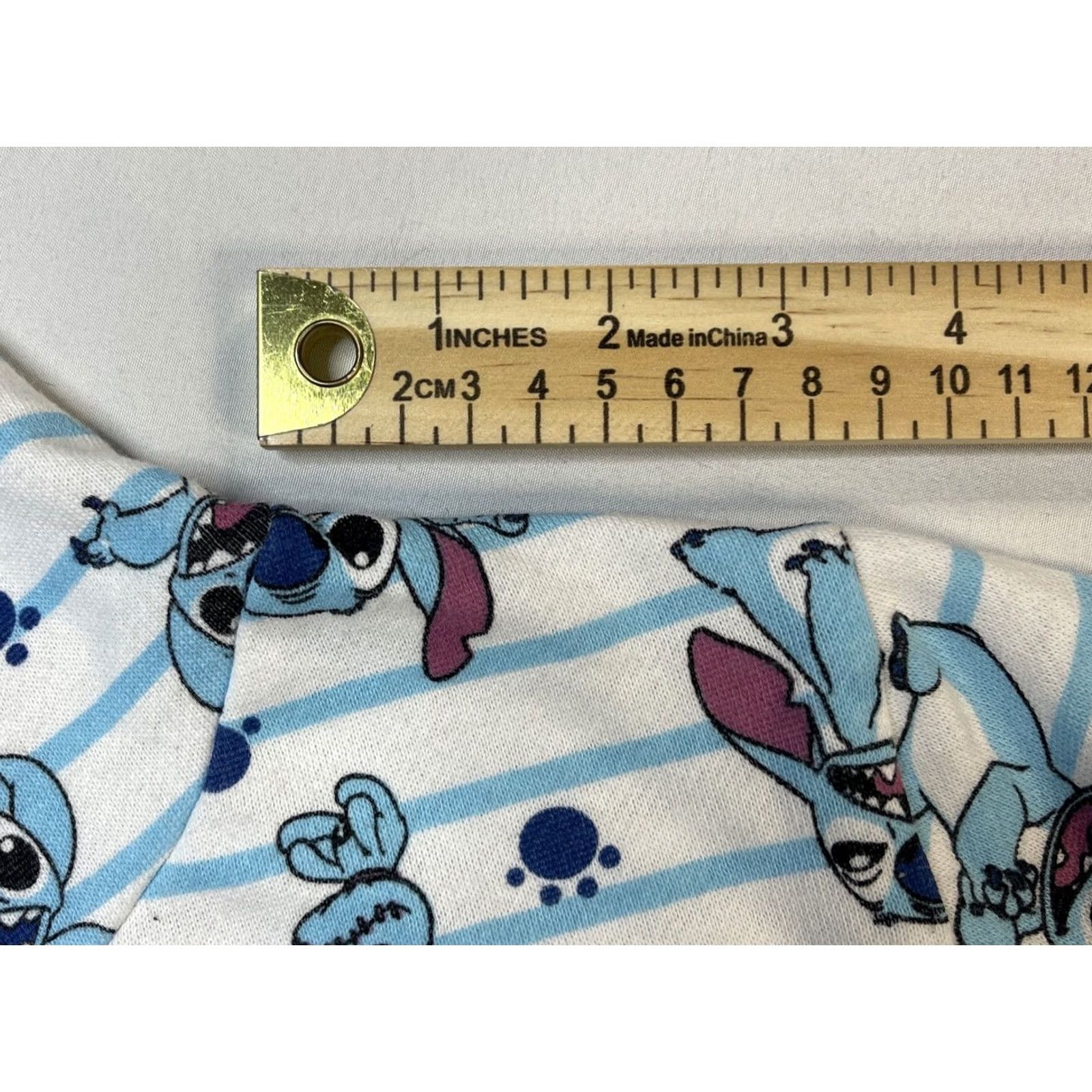 Disney Disney Women’s Hoodie Shirt Lilo & Stitch Crop Top All Over Print AOP Graphic PullOver Long Sleeve White XS S M Size S / US 4 / IT 40 - 4 Thumbnail