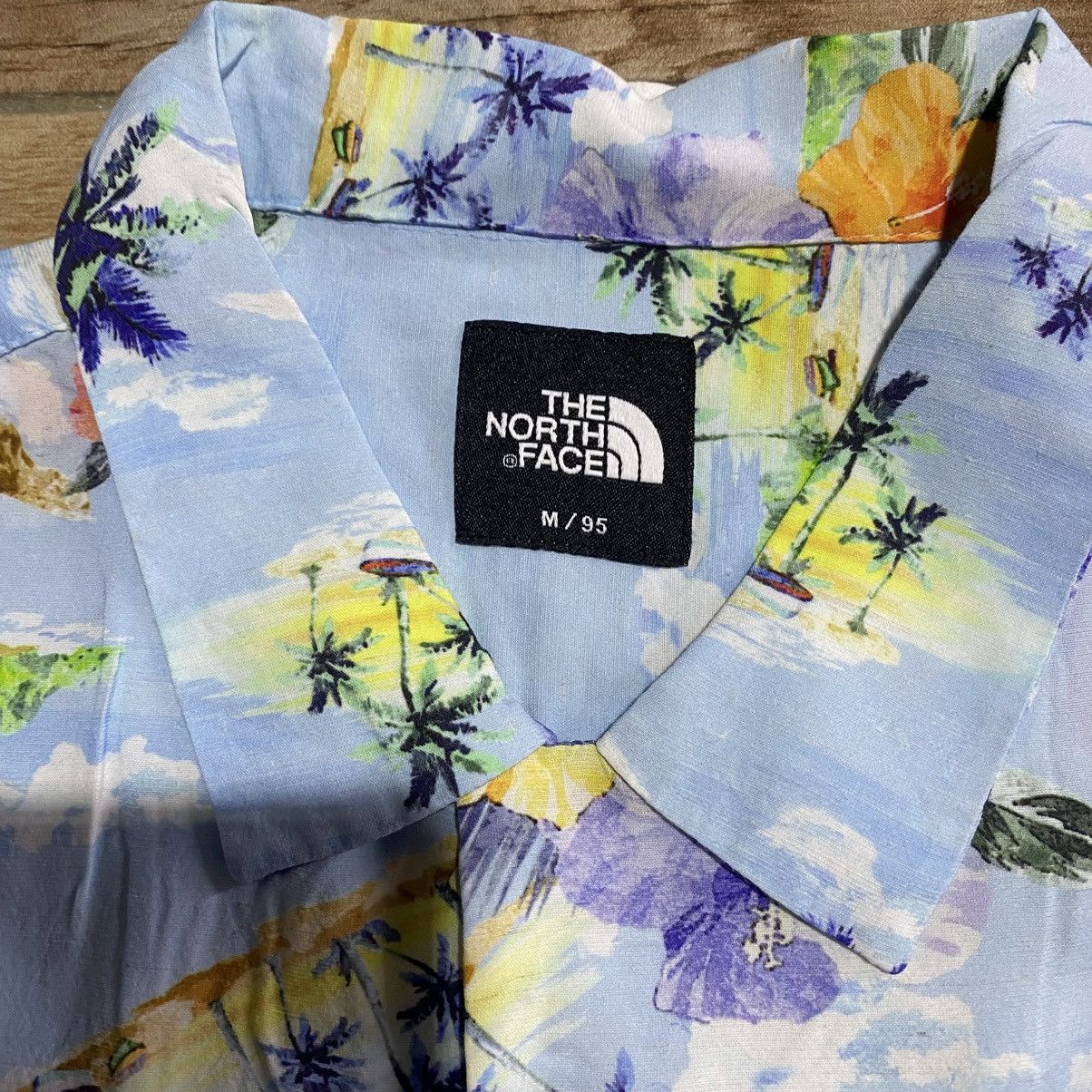 The North Face The North Face Blue Ocean All Over Print Hawaiian Shirt Size US M / EU 48-50 / 2 - 6 Thumbnail