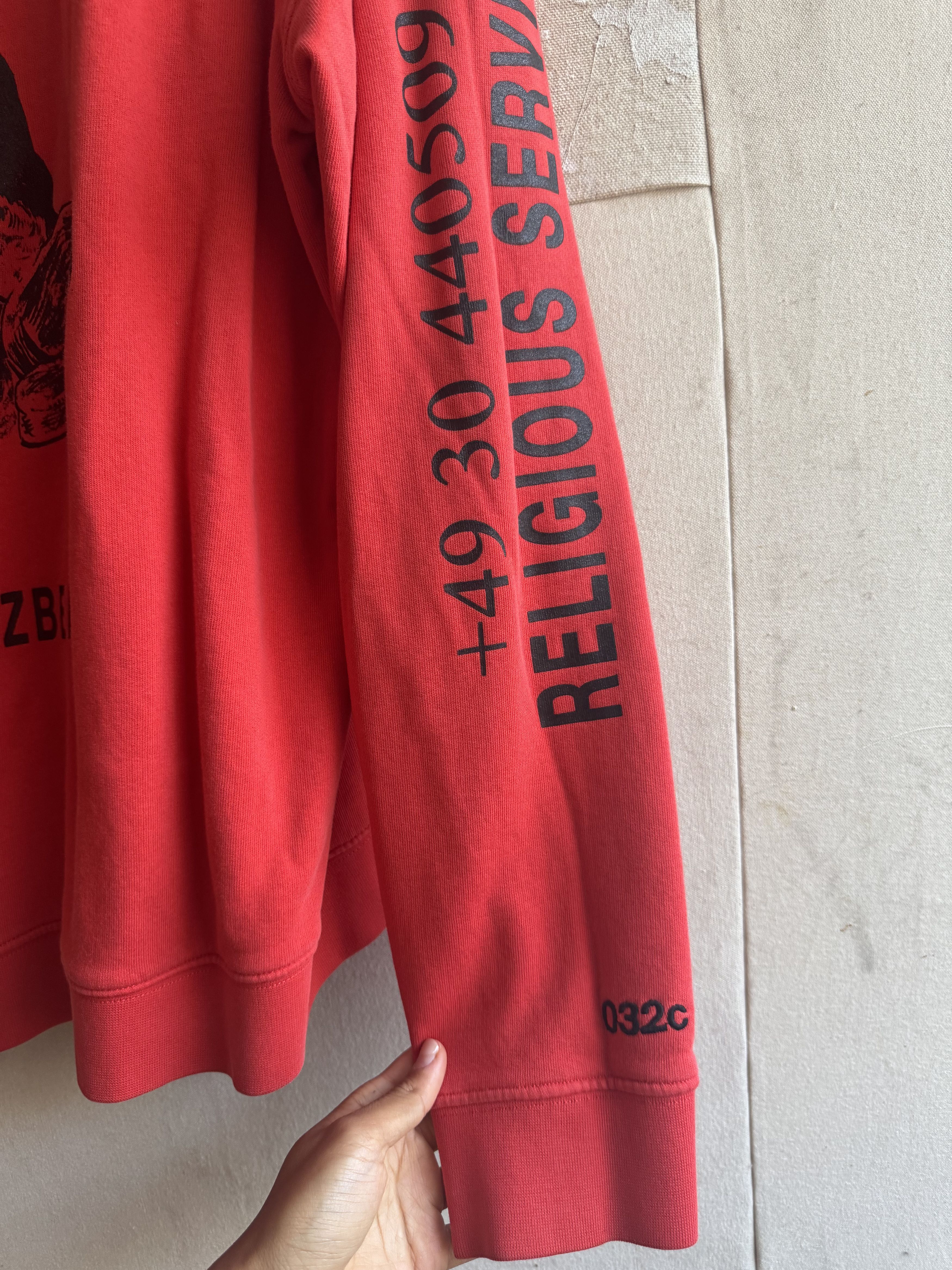 032c 032c Red Religious Services Crewneck Sweater Size US L / EU 52-54 / 3 - 3 Thumbnail