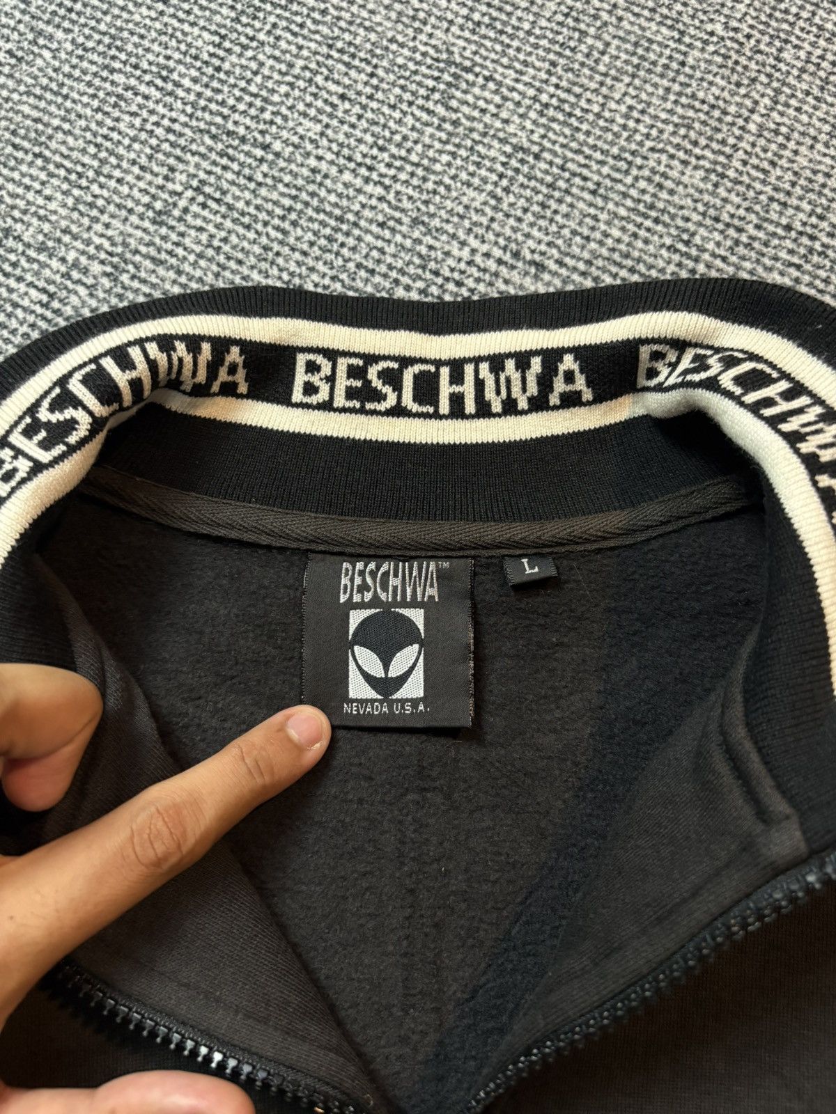 Alien Workshop BESCHWA ALIEN WORKSHOP HALFZIPPER Size US M / EU 48-50 / 2 - 3 Thumbnail