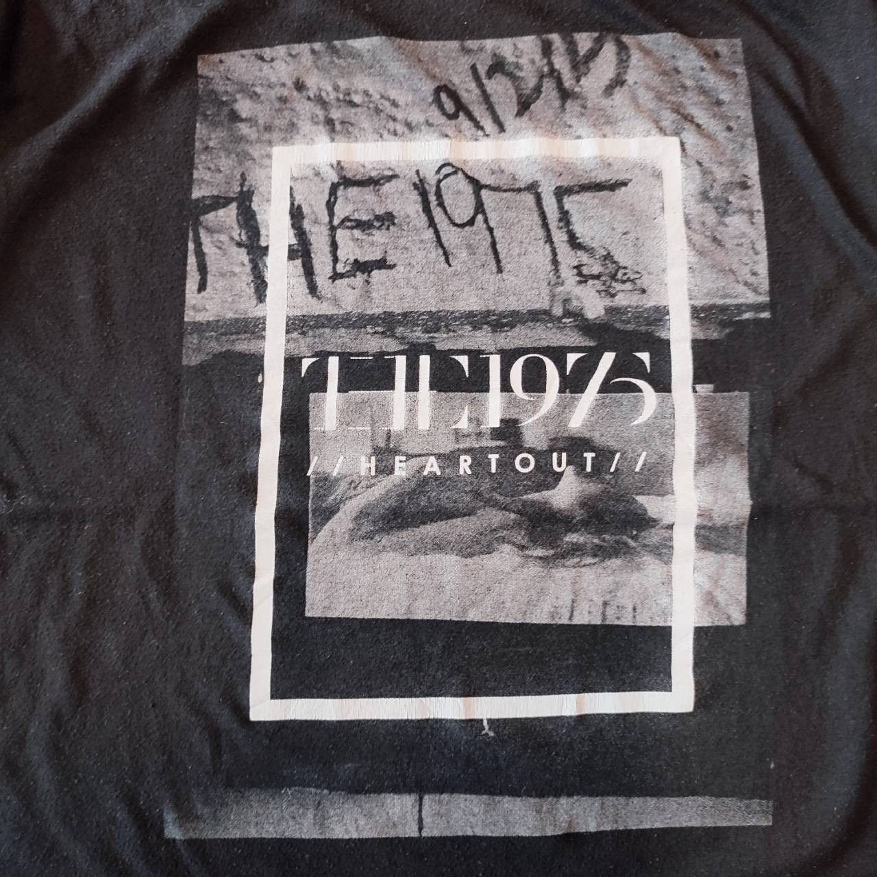 Band Tees × The 1975 THE 1975 //HEART OUT// Size US S / EU 44-46 / 1 - 4 Thumbnail