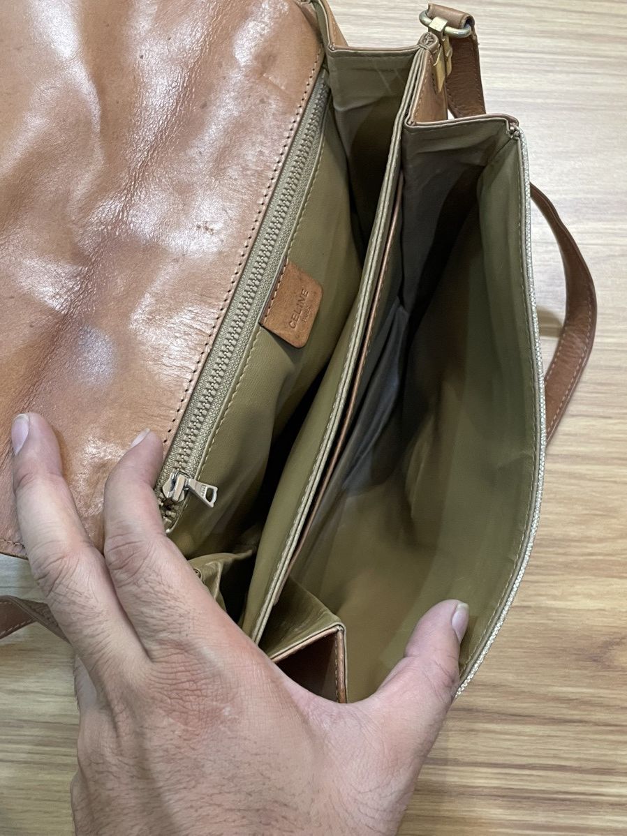 Celine Vintage Celine Macadam Blason Leather Shoulder Bag (M06) Size ONE SIZE - 16 Thumbnail