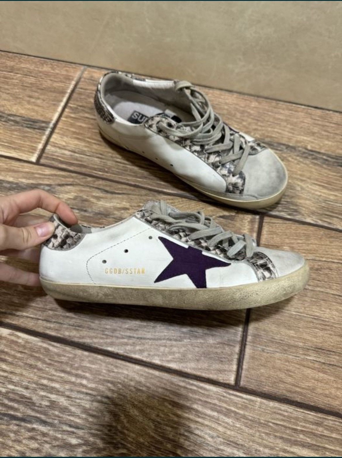 Golden Goose Deluxe Superstar Low Top Leather Sneakers Shoes in White, Men's (Size 7)