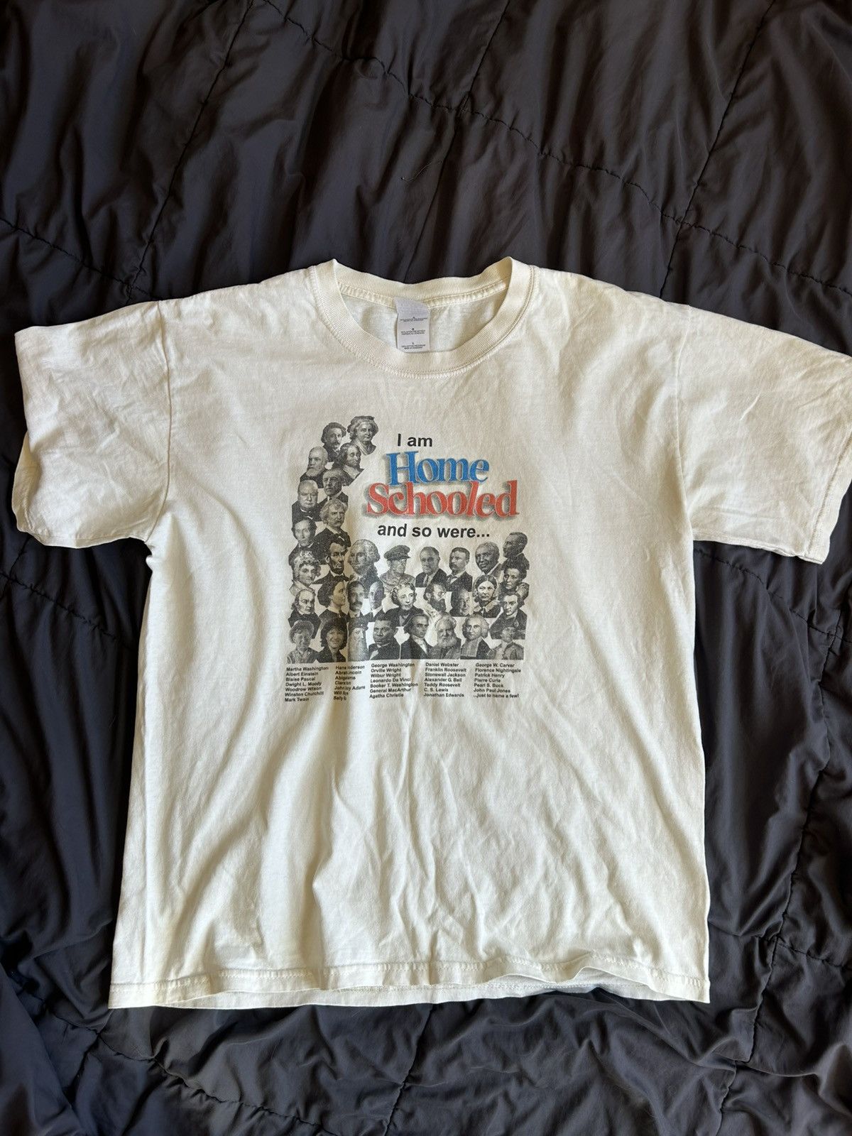 Gildan vintage home school shirt Size US L / EU 52-54 / 3 - 1 Thumbnail